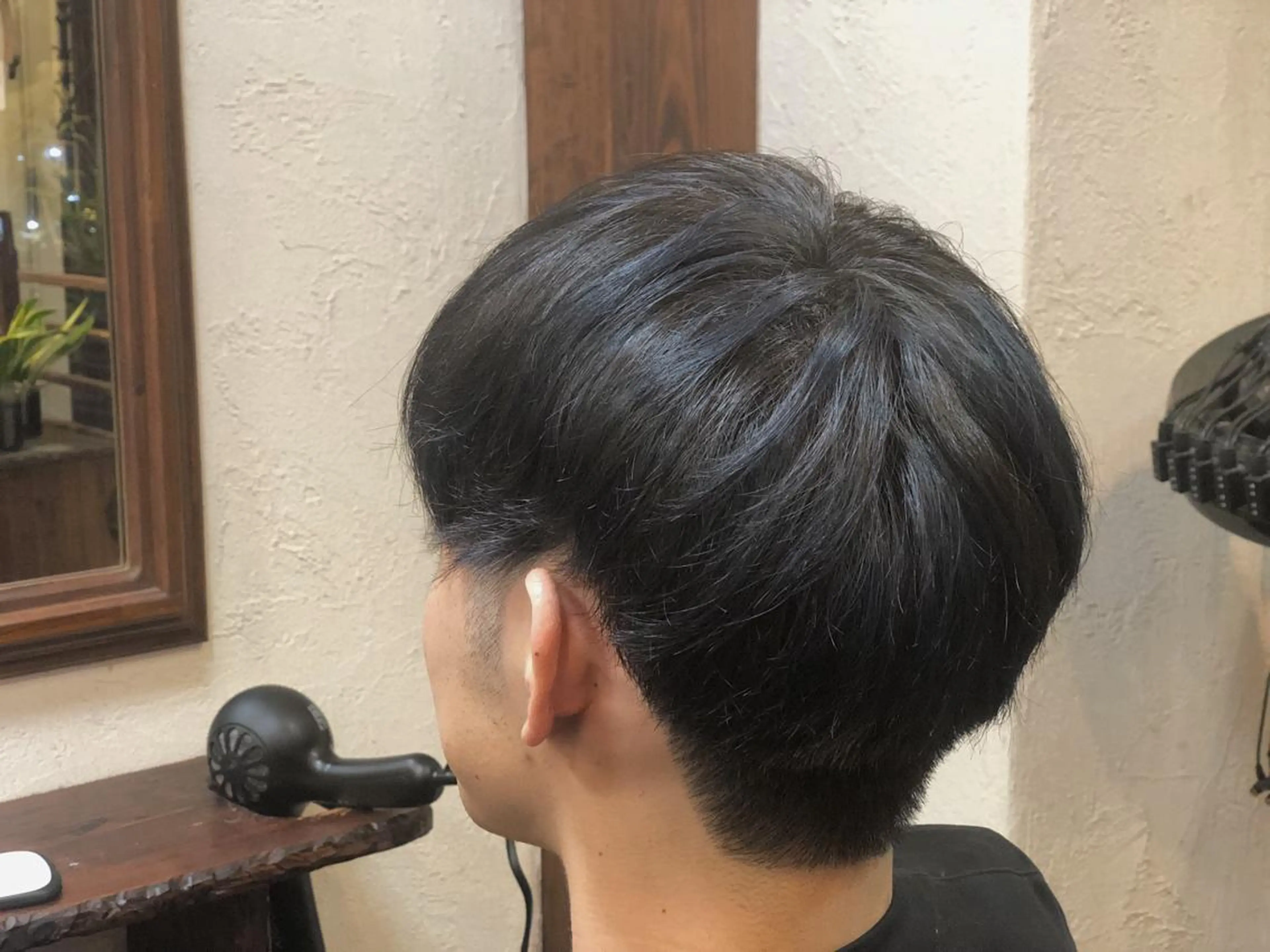 カラー メンズ メンズハイライト ブルーカラー ハイライトカラー Snaly カラー特化ページのヘアスタイル