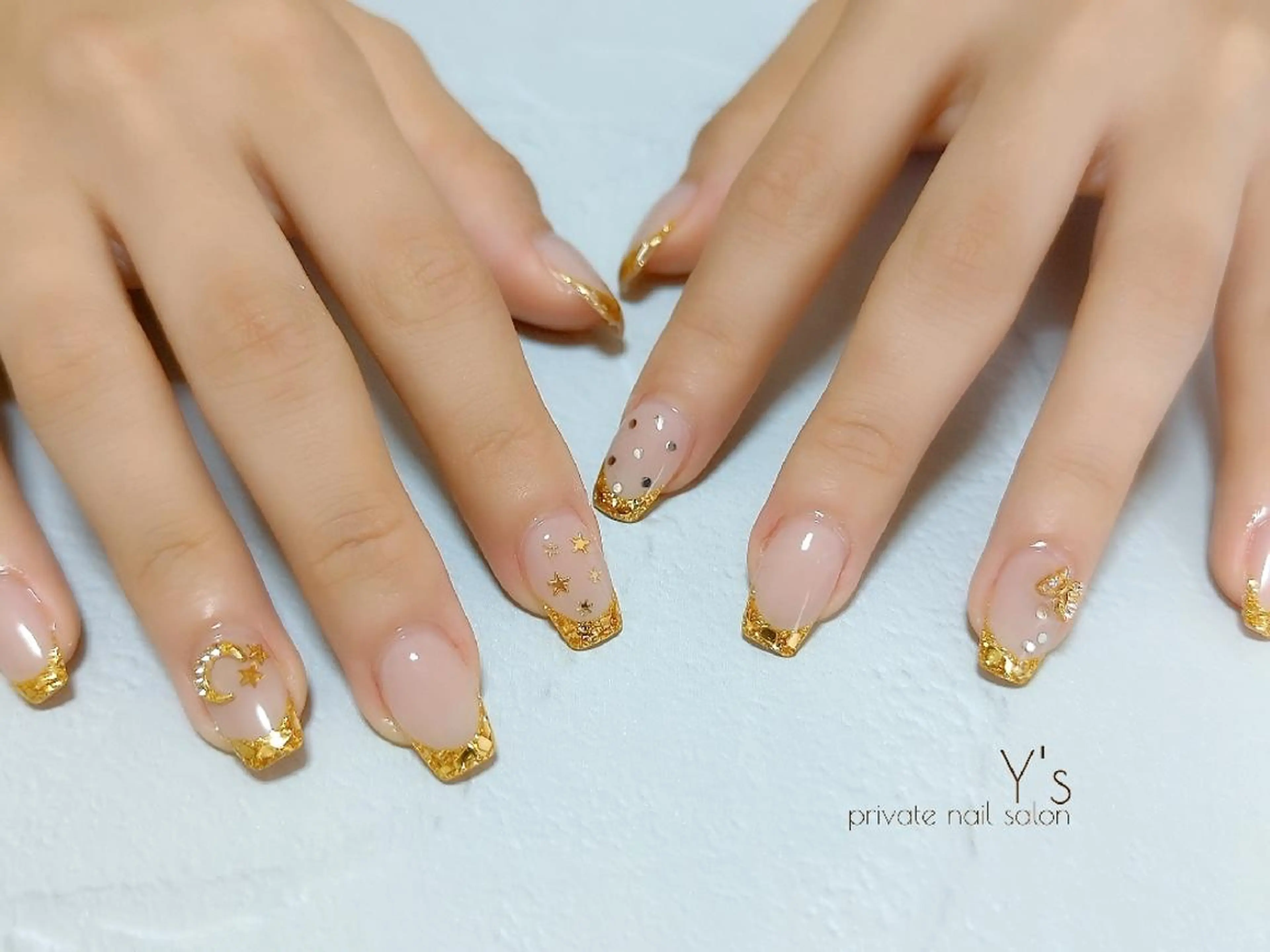 ネイル ハンドネイル YUMI NAGAI  のネイルデザイン