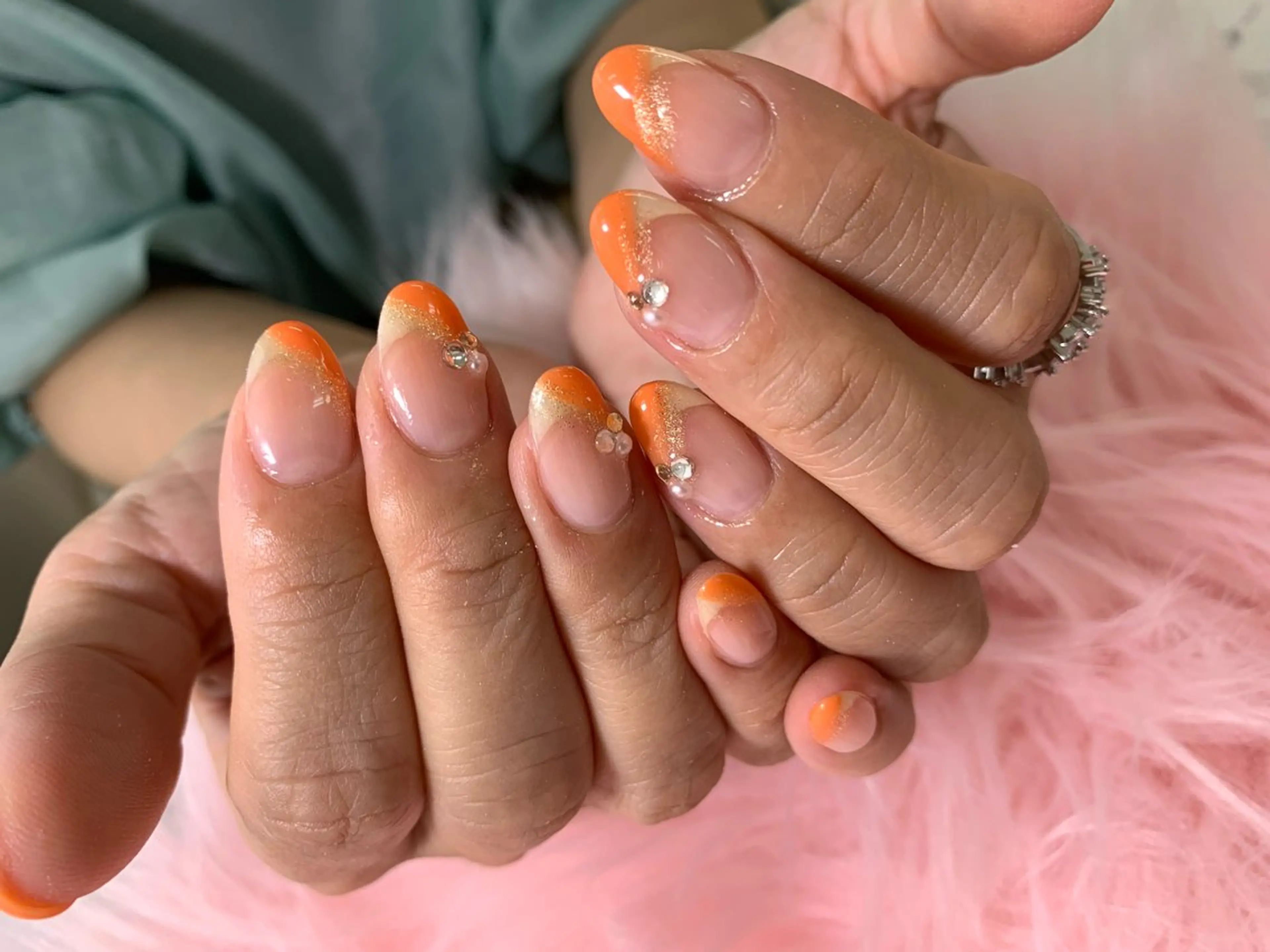 ネイル パープルジュエルpurple jewel　立川所属・佐藤 まりんのネイルデザイン