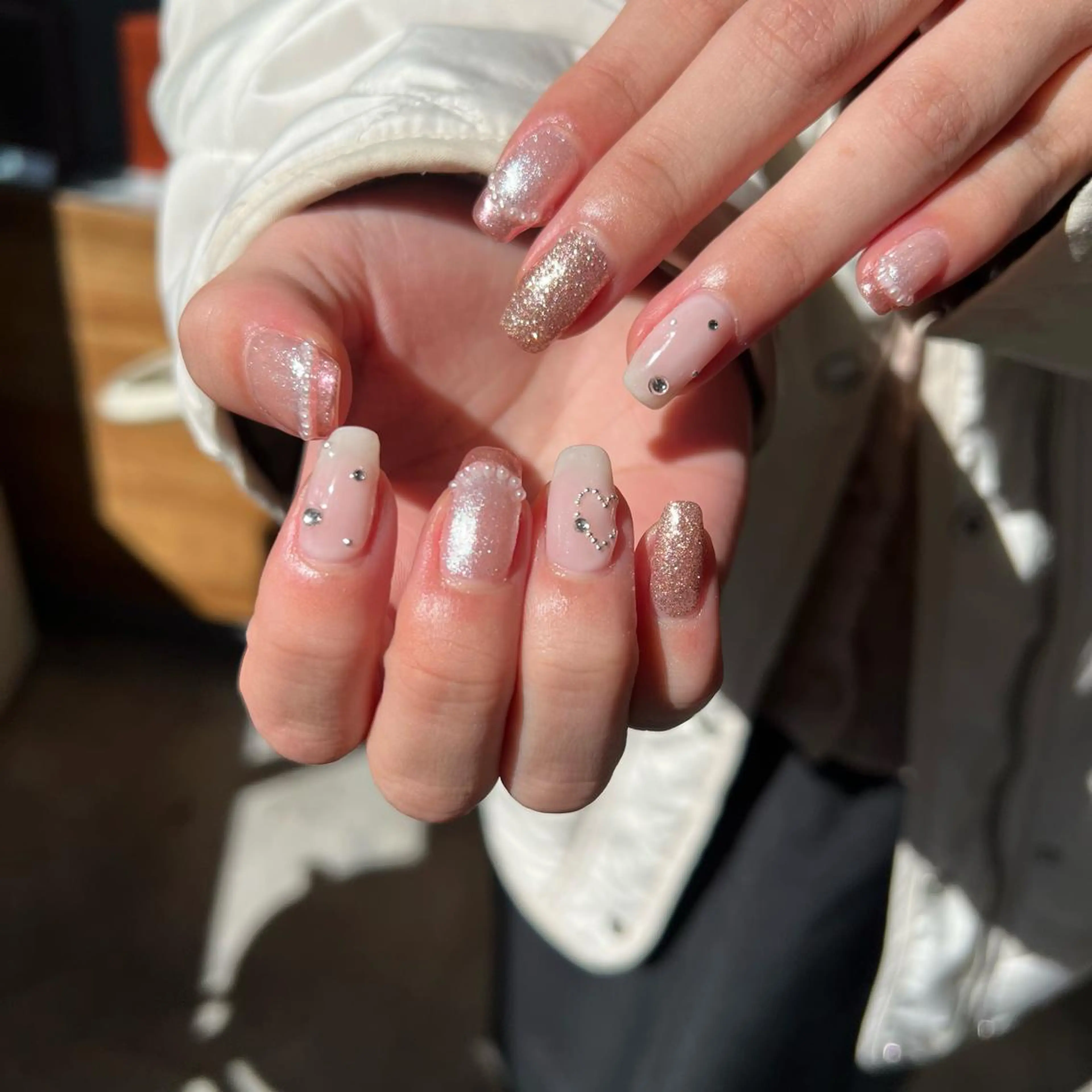 ネイル フレンチネイル ハート ミラーネイル ニュアンスネイル sode shioriのネイルデザイン