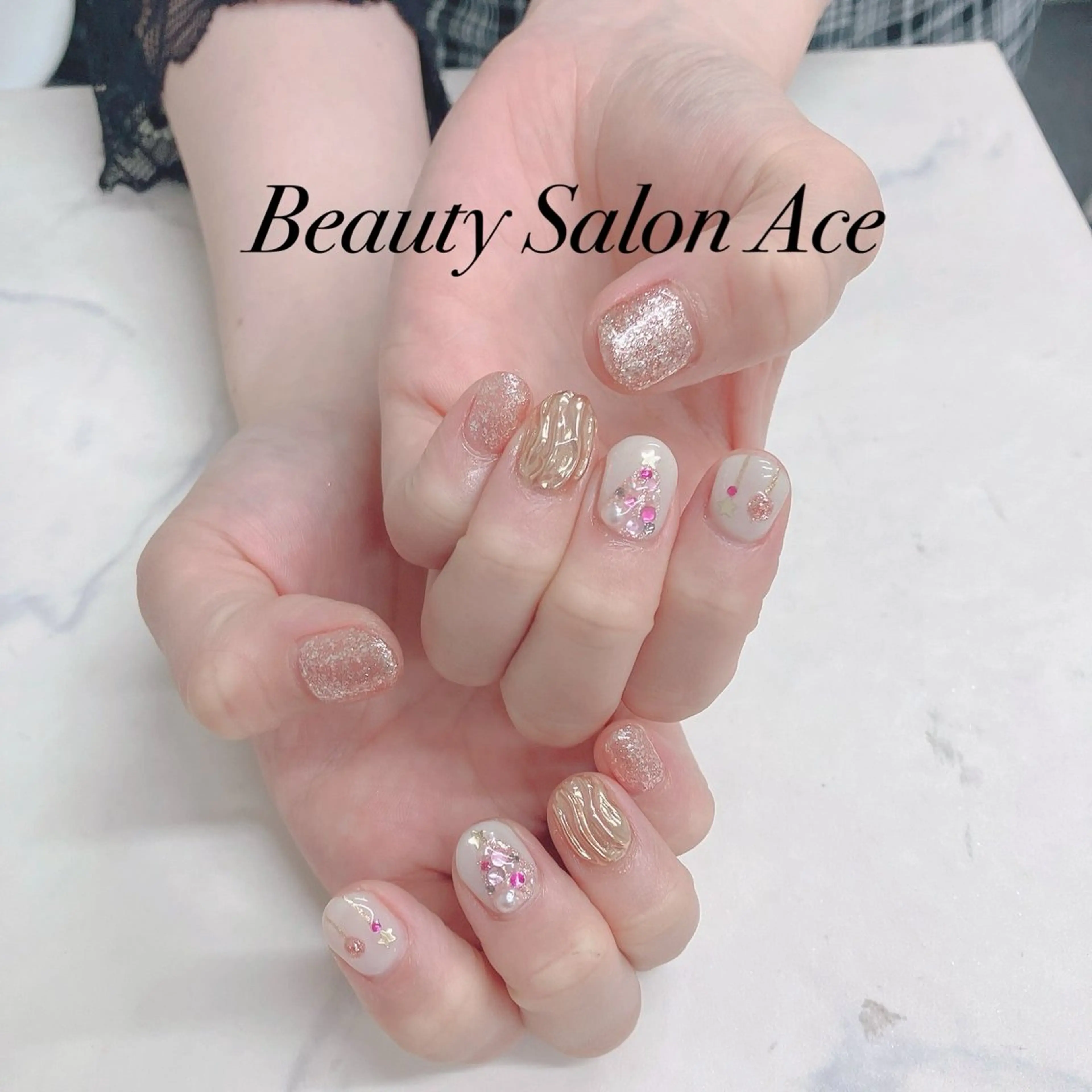ネイル メンズネイル 冬ネイル クリスマス ハンドネイル ハンドケア Beauty Salon Ace（ネイルサロン　エース）所属・フィルイン専門店 Aceのネイルデザイン
