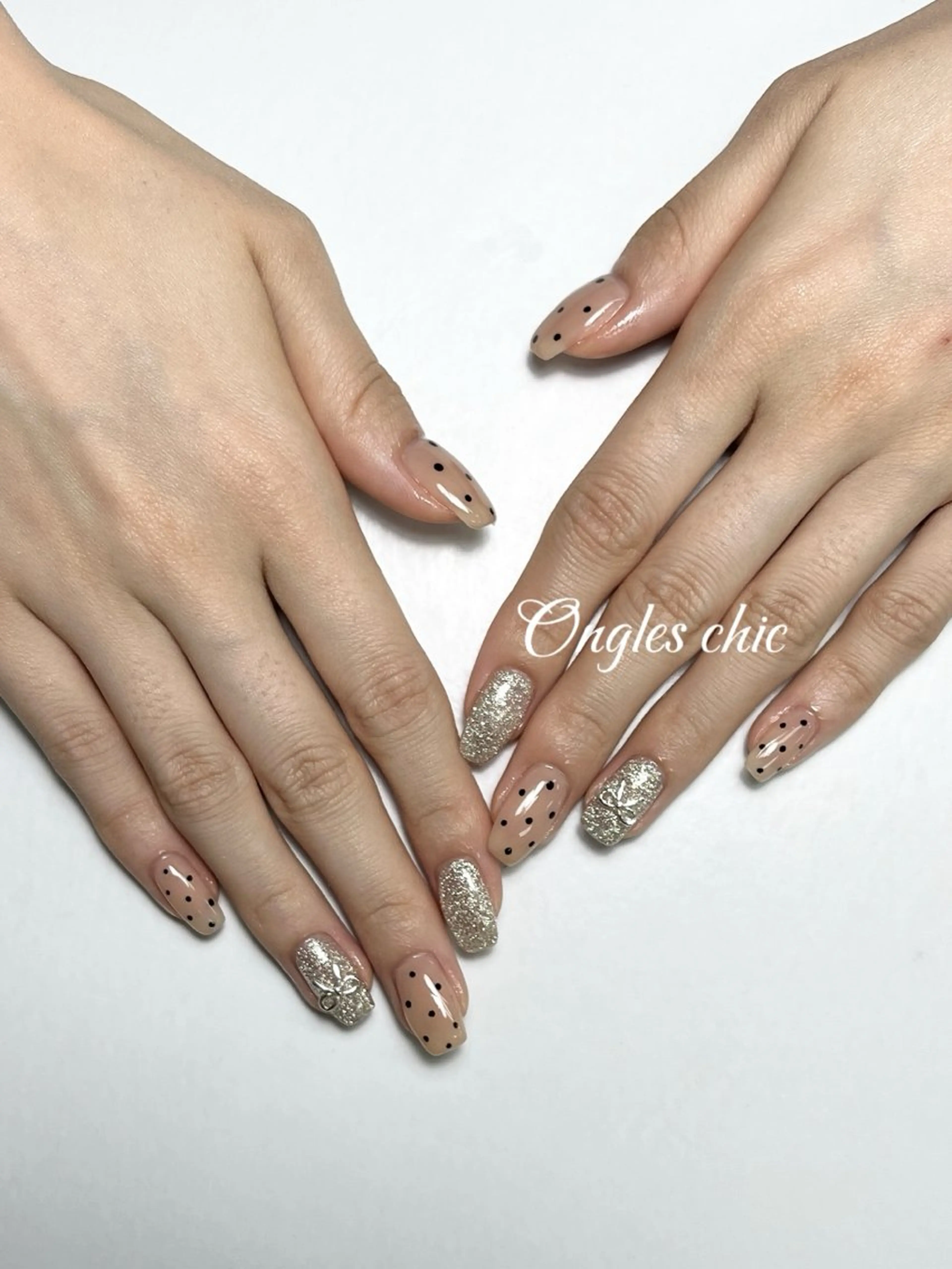 ネイル ハンドネイル ハンドケア ongles chicのネイルデザイン