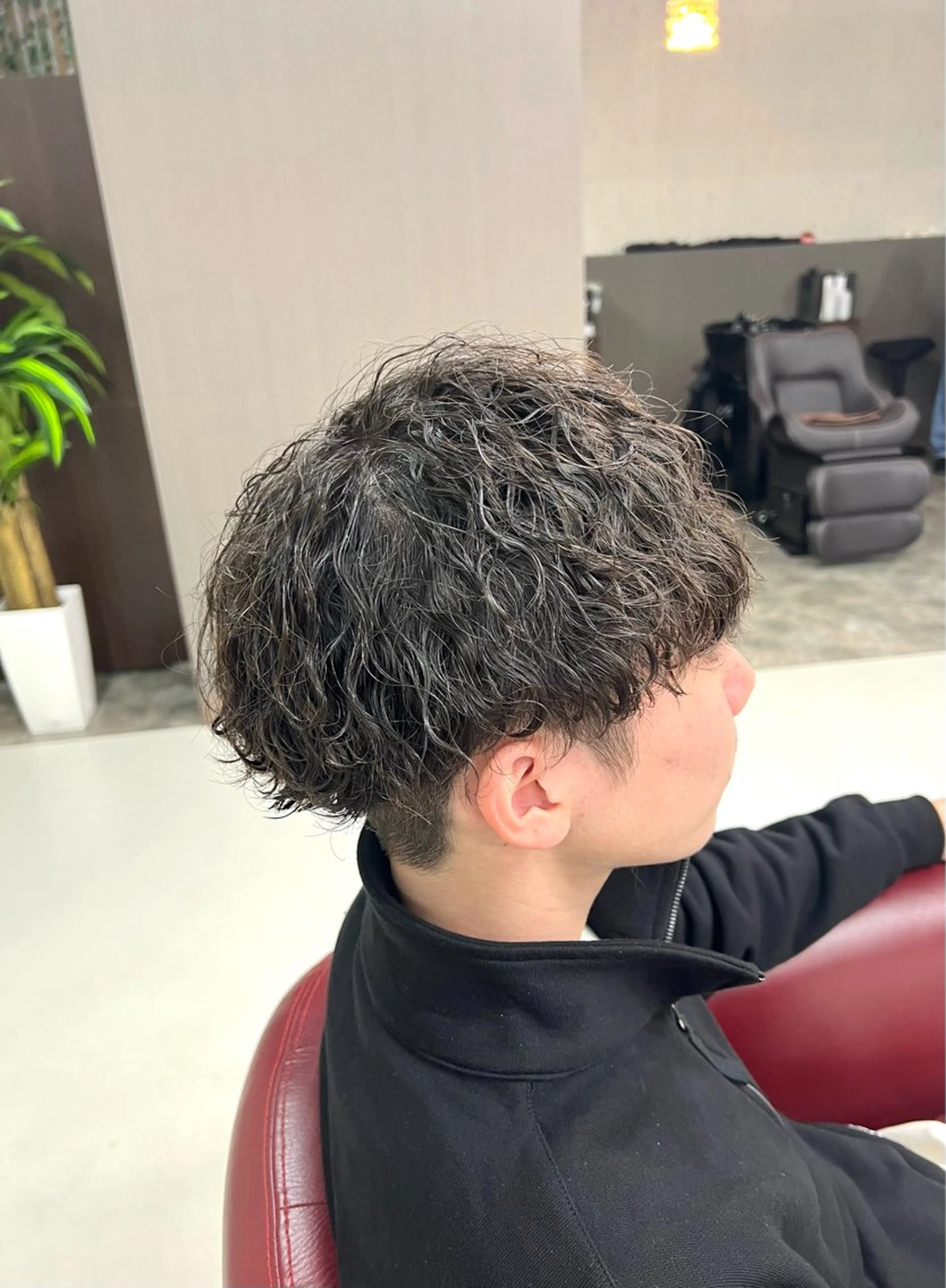 ショート パーマ メンズ メンズパーマ 波巻きパーマ スパイラルパーマ KEN 🌟のヘアスタイル