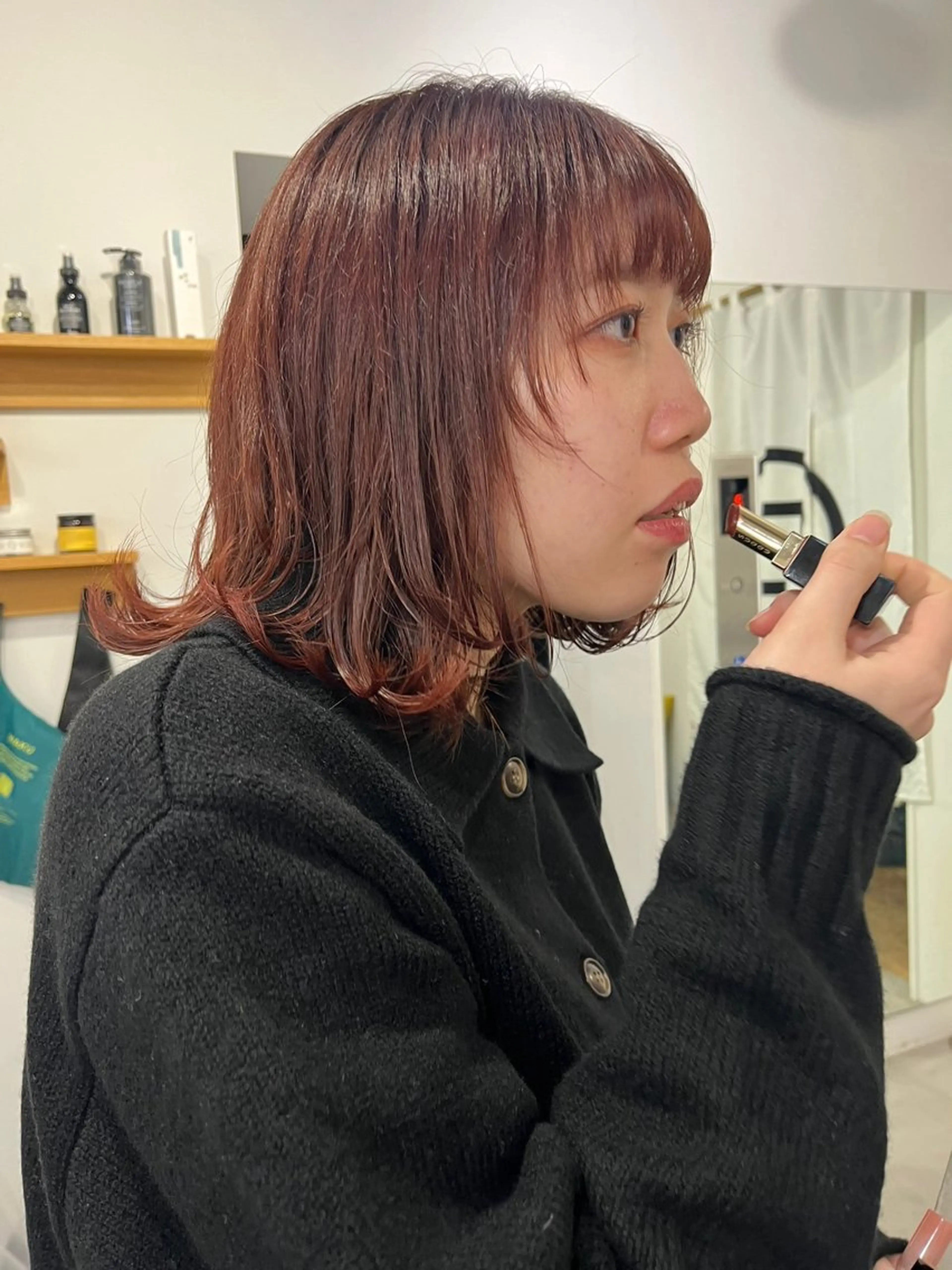 ミディアム カラー nishihama nanaのヘアスタイル