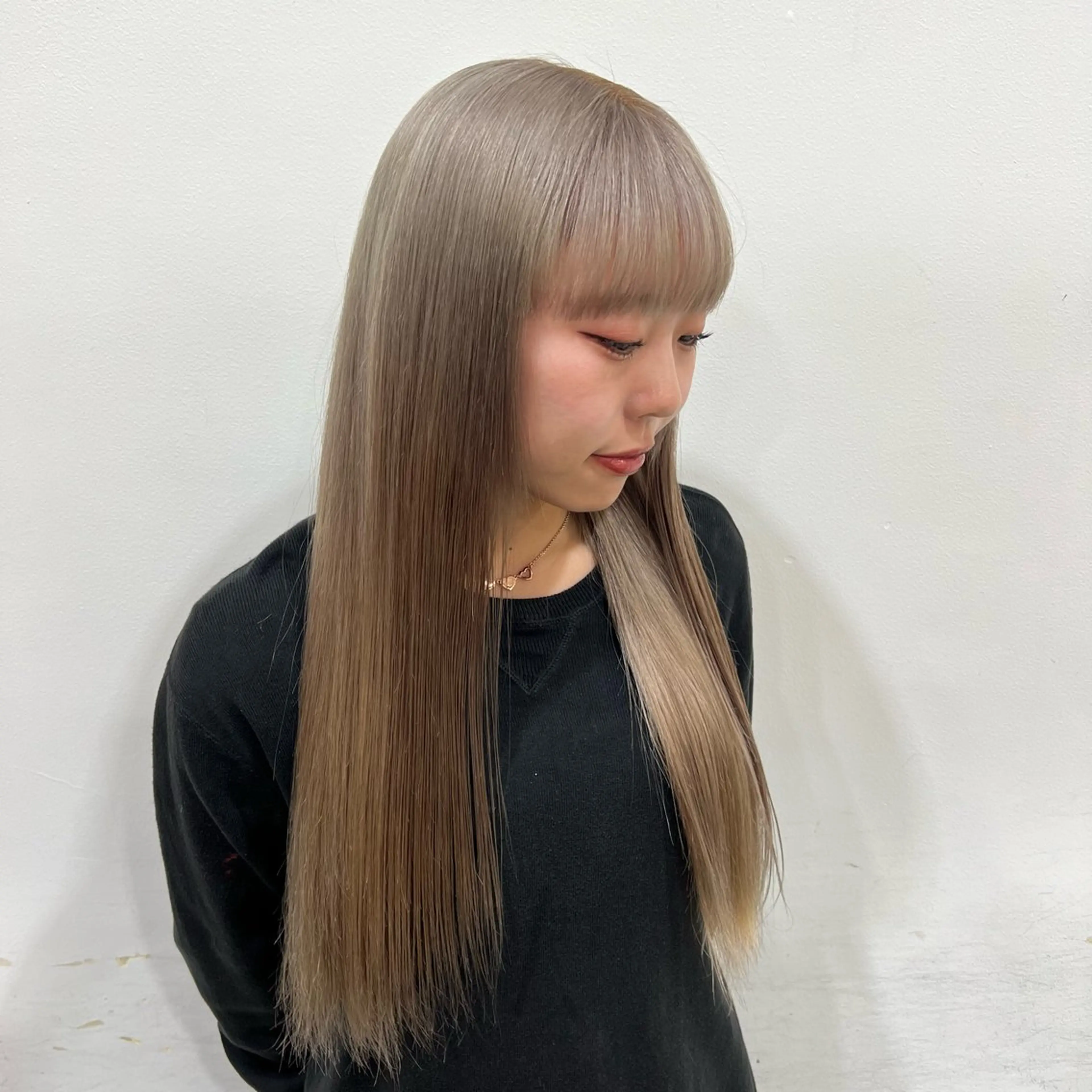 ロング カラー ヘアカラー トリートメント ヘッドスパ ヘアセット 🎀レイヤー/ カラー🐕‍🦺anのヘアスタイル