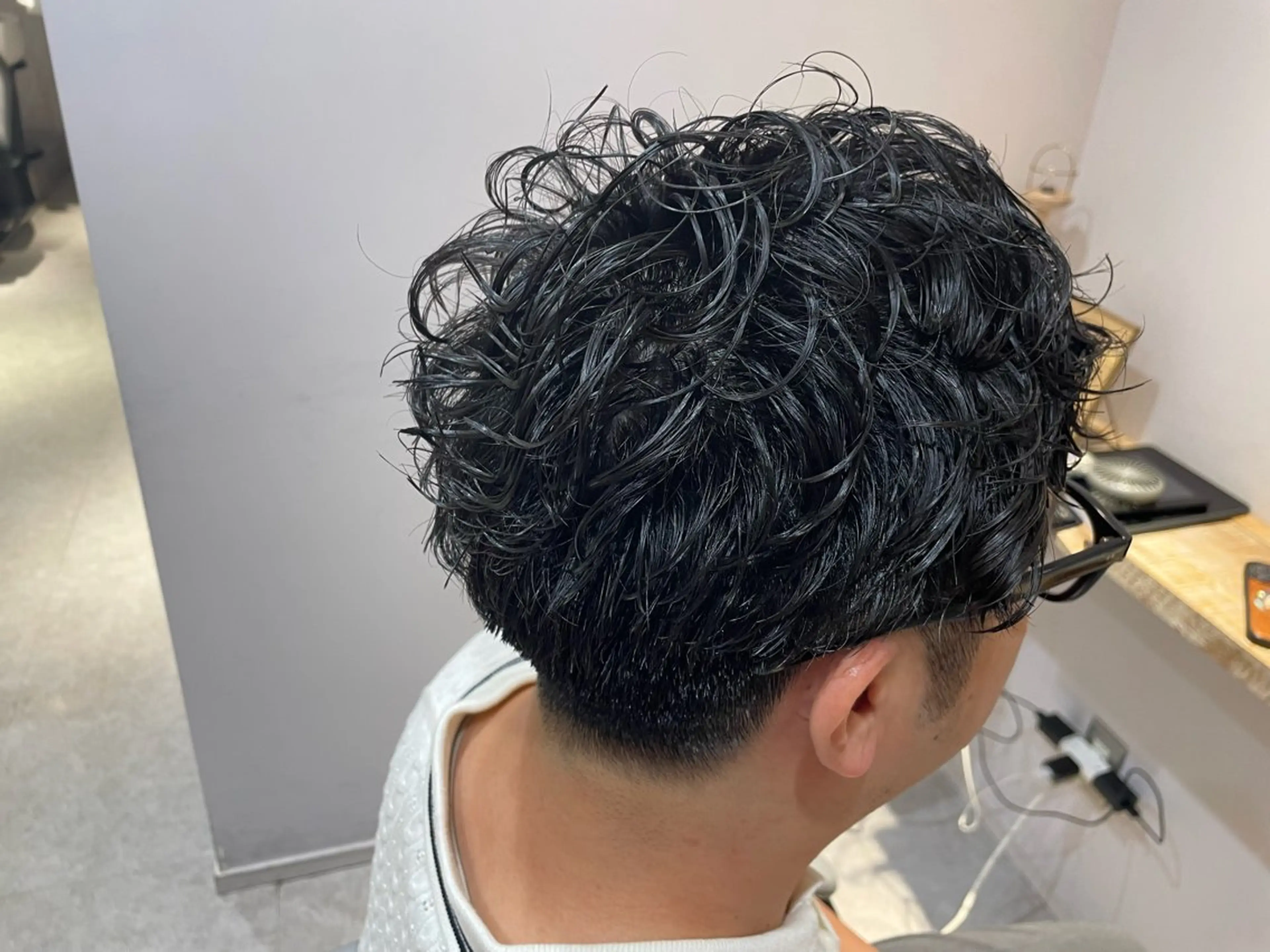 パーマ メンズ メンズパーマ 刈り上げ 喜納 優衣のヘアスタイル