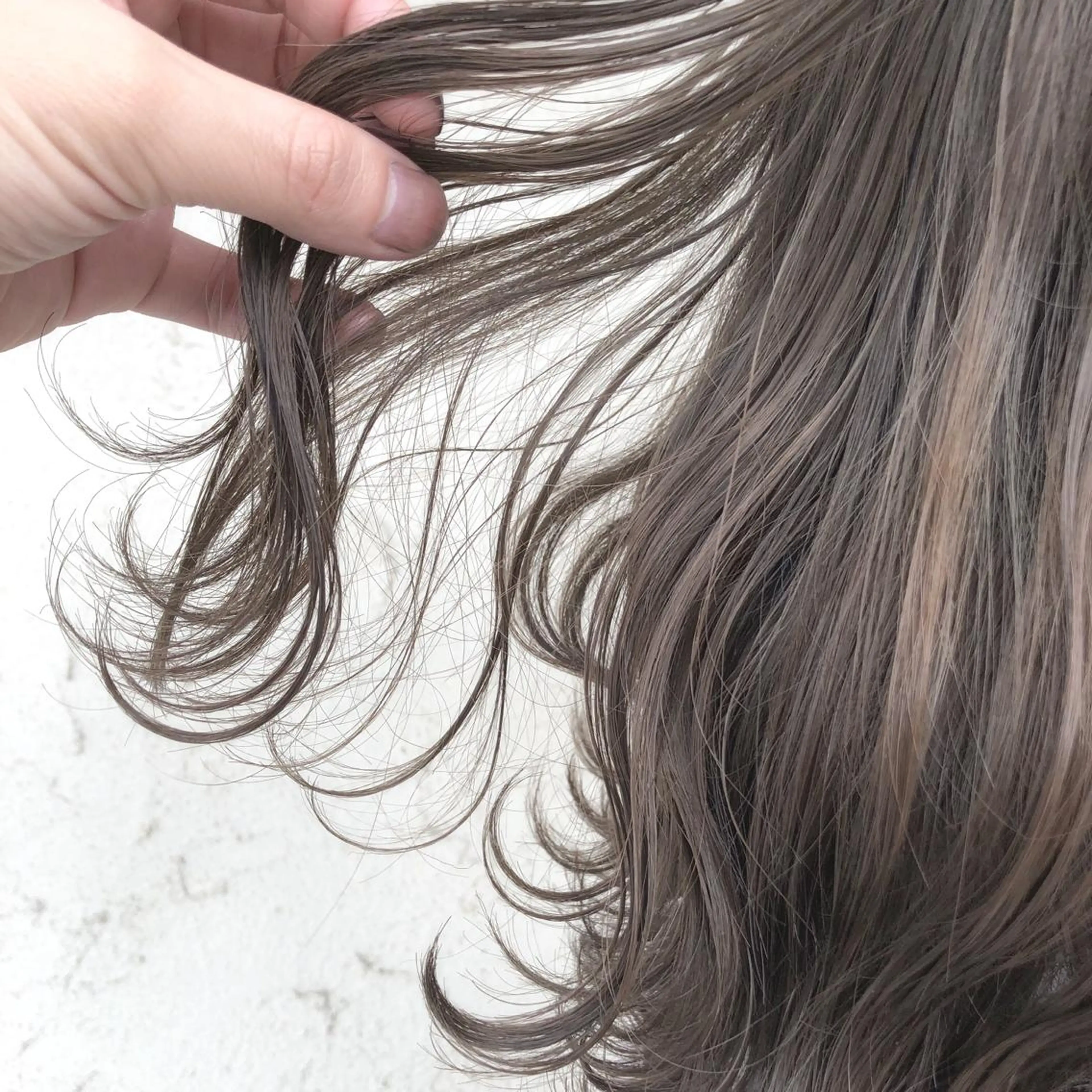 ミディアム カラー アディクシーカラー 透明感カラー ヘアカラー トリートメント ヘアセット 艶髪育成サロン 京橋　shinのヘアスタイル