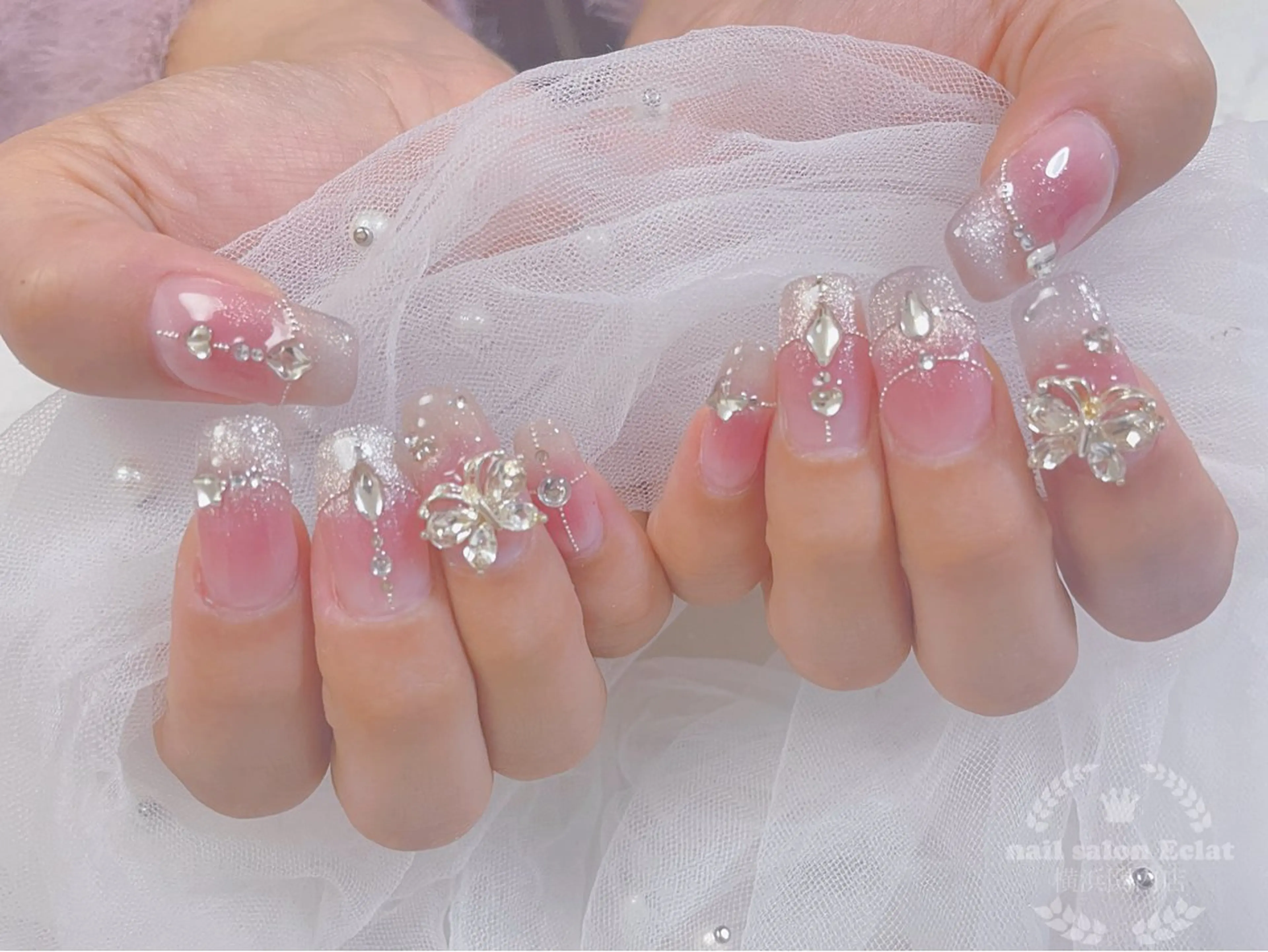 ネイル ハンドネイル ネイルサロンエクラ 🫧Shizukaのネイルデザイン