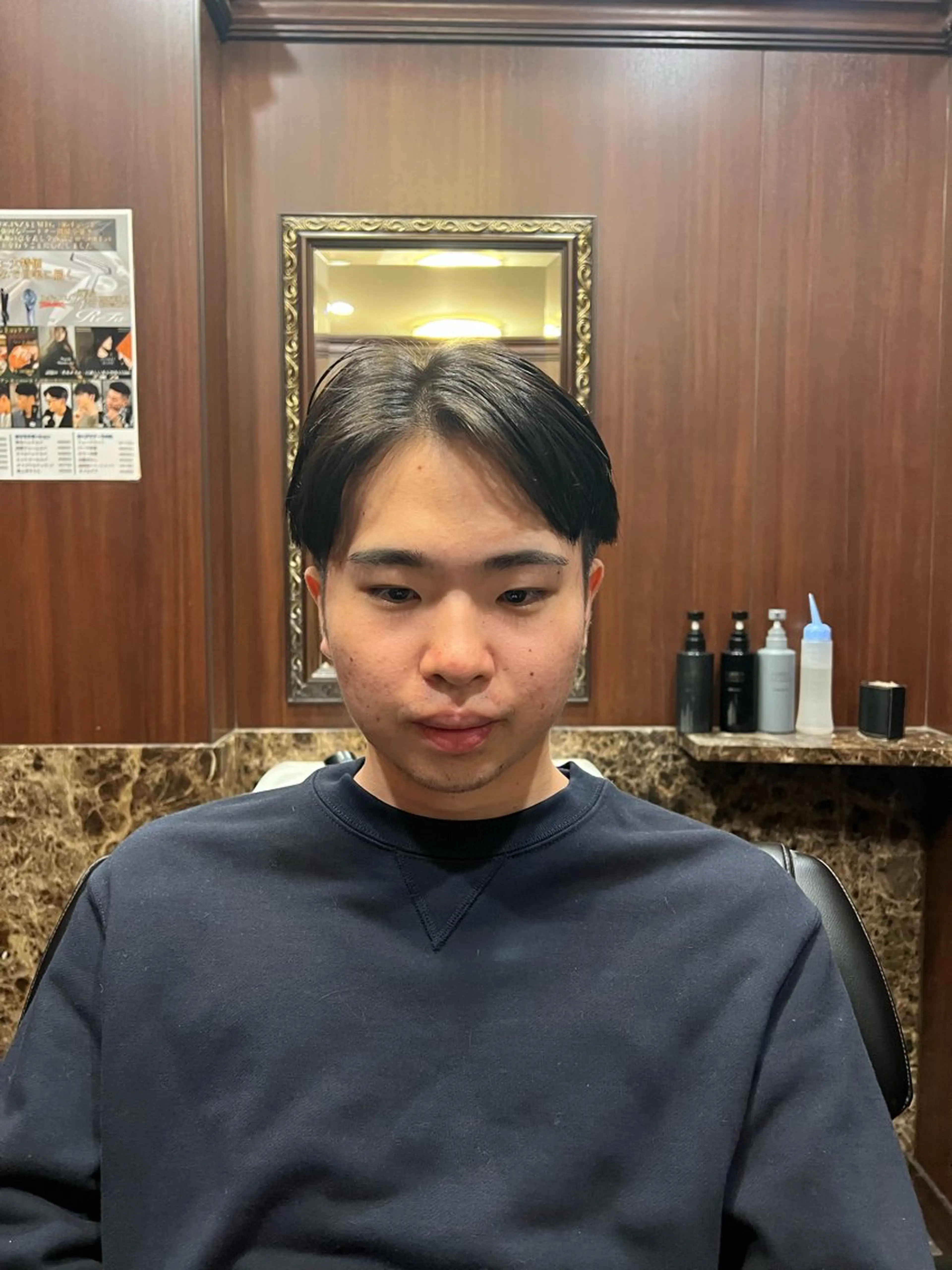 ミディアム メンズ ヒロ銀座バーバーショップ丸の内所属・秋山 琳太のヘアスタイル