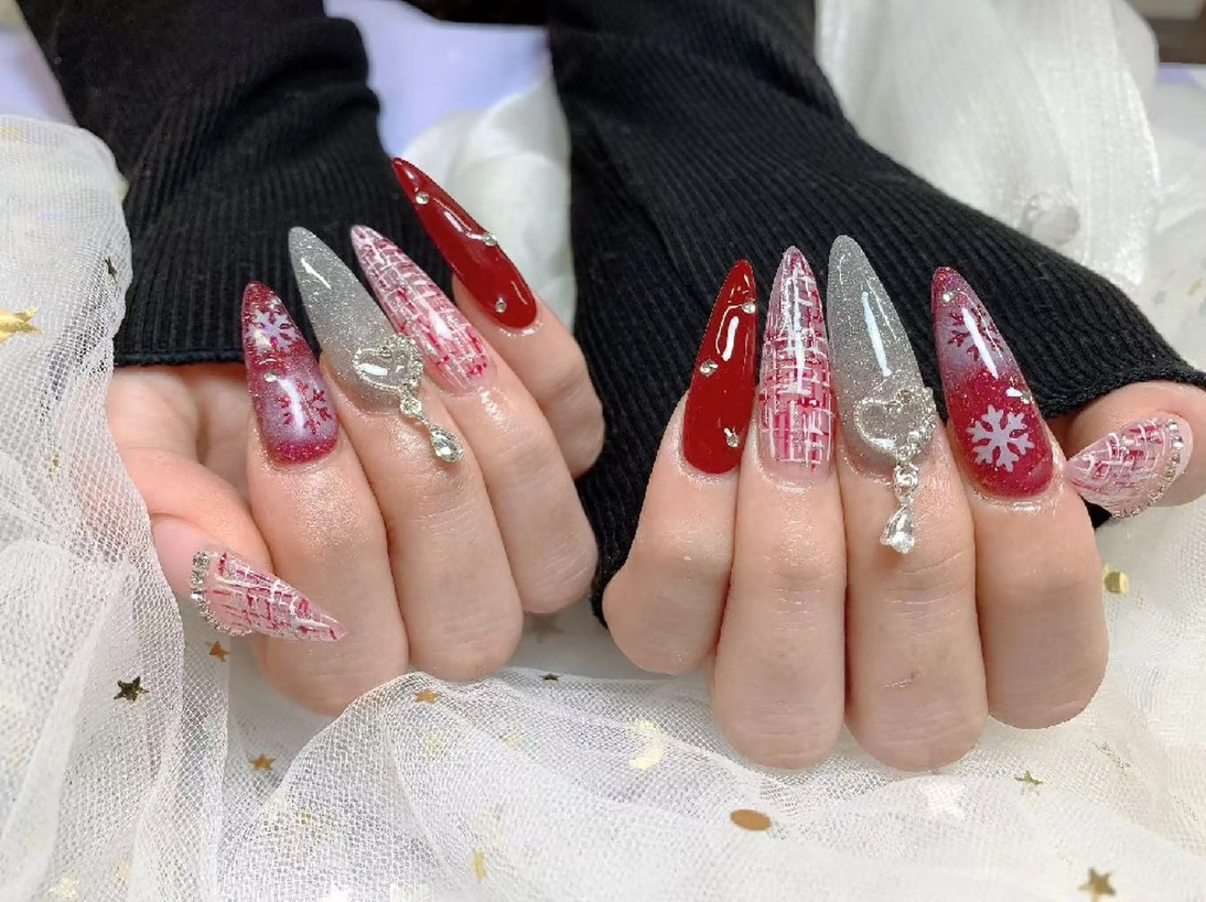 ネイル ENsalon AKIRAのネイルデザイン
