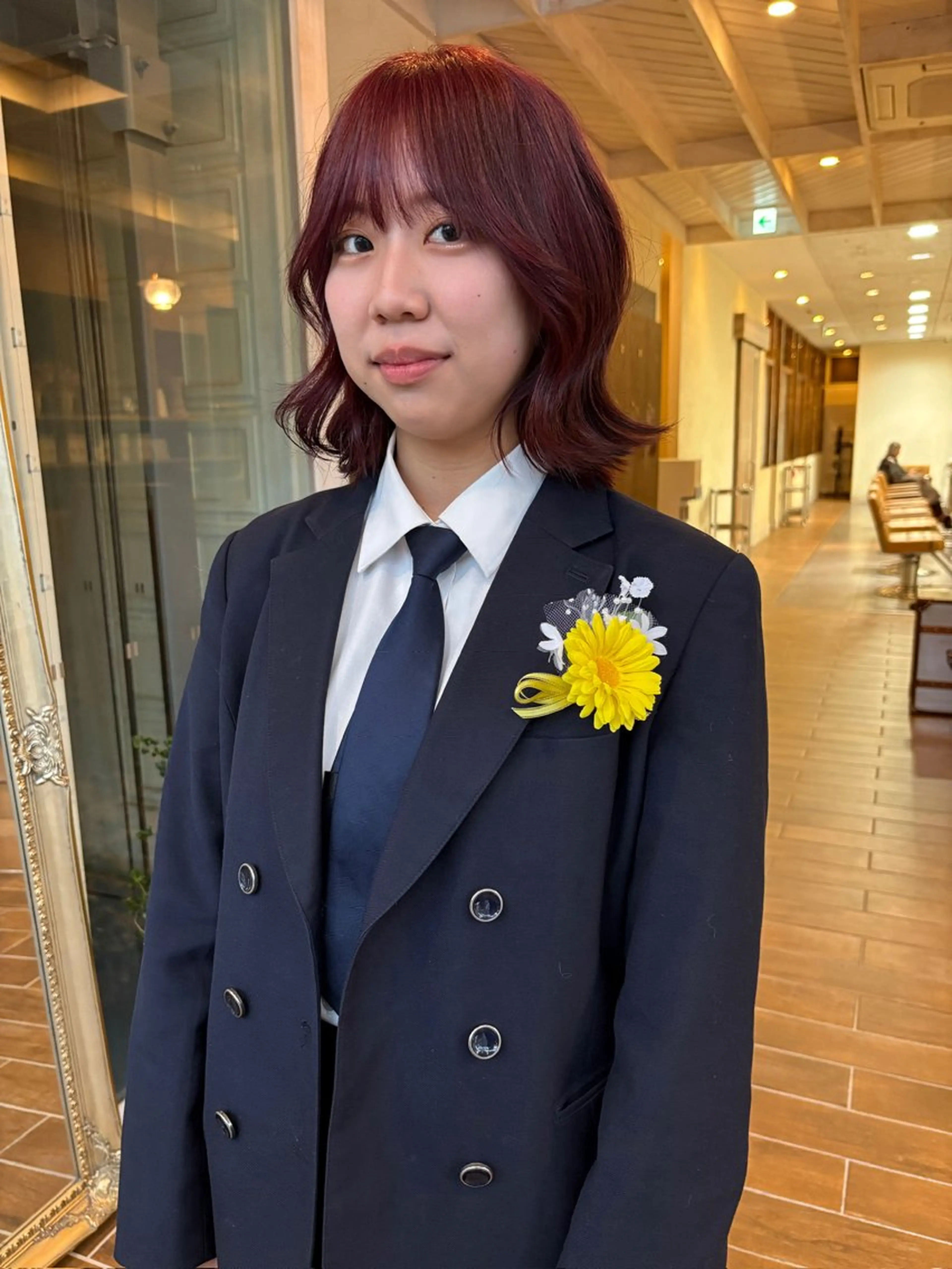 ミディアム カラー 松野 心音のヘアスタイル