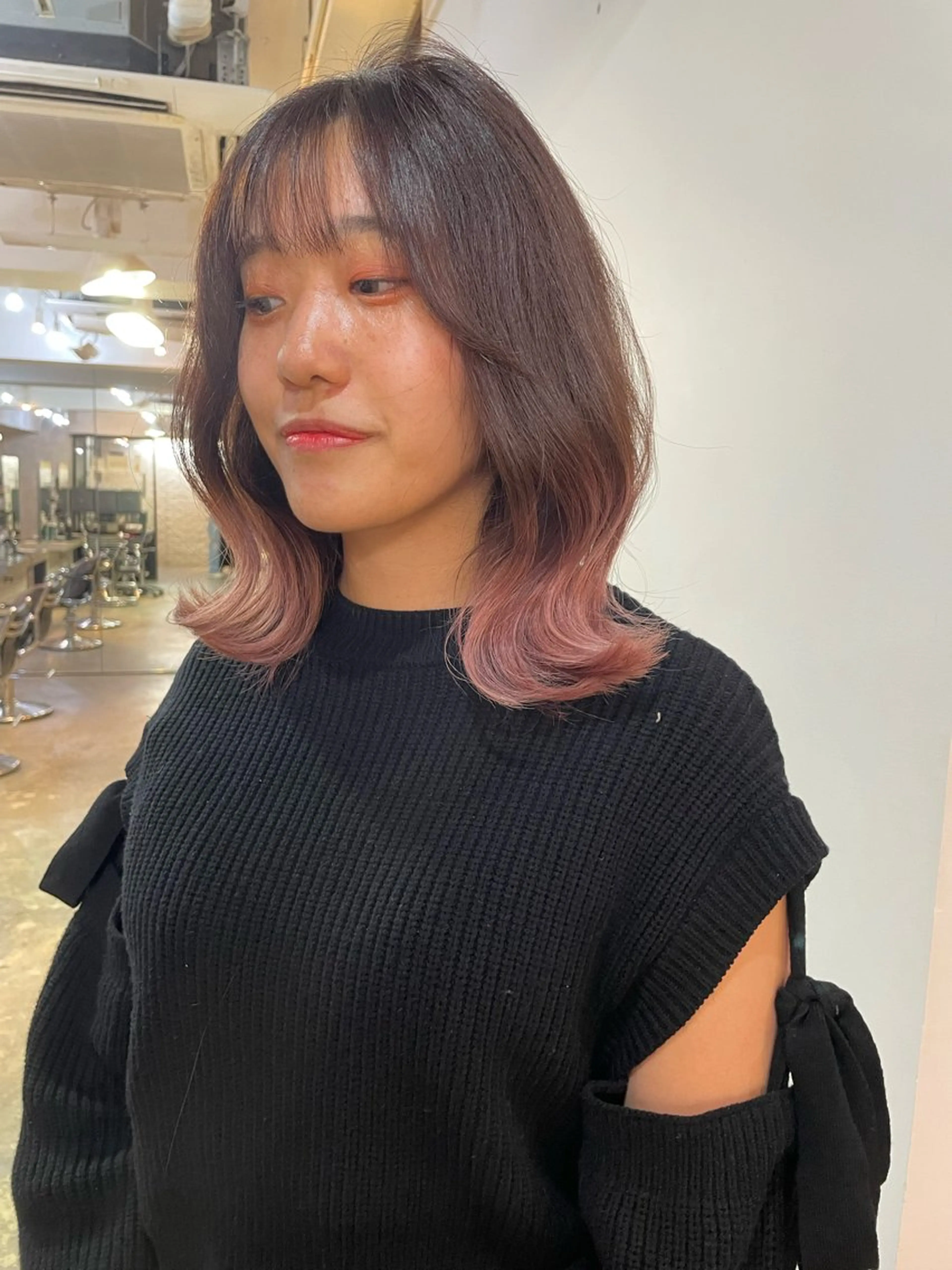 ミディアム ヘアカラー 横山 奈央のヘアスタイル