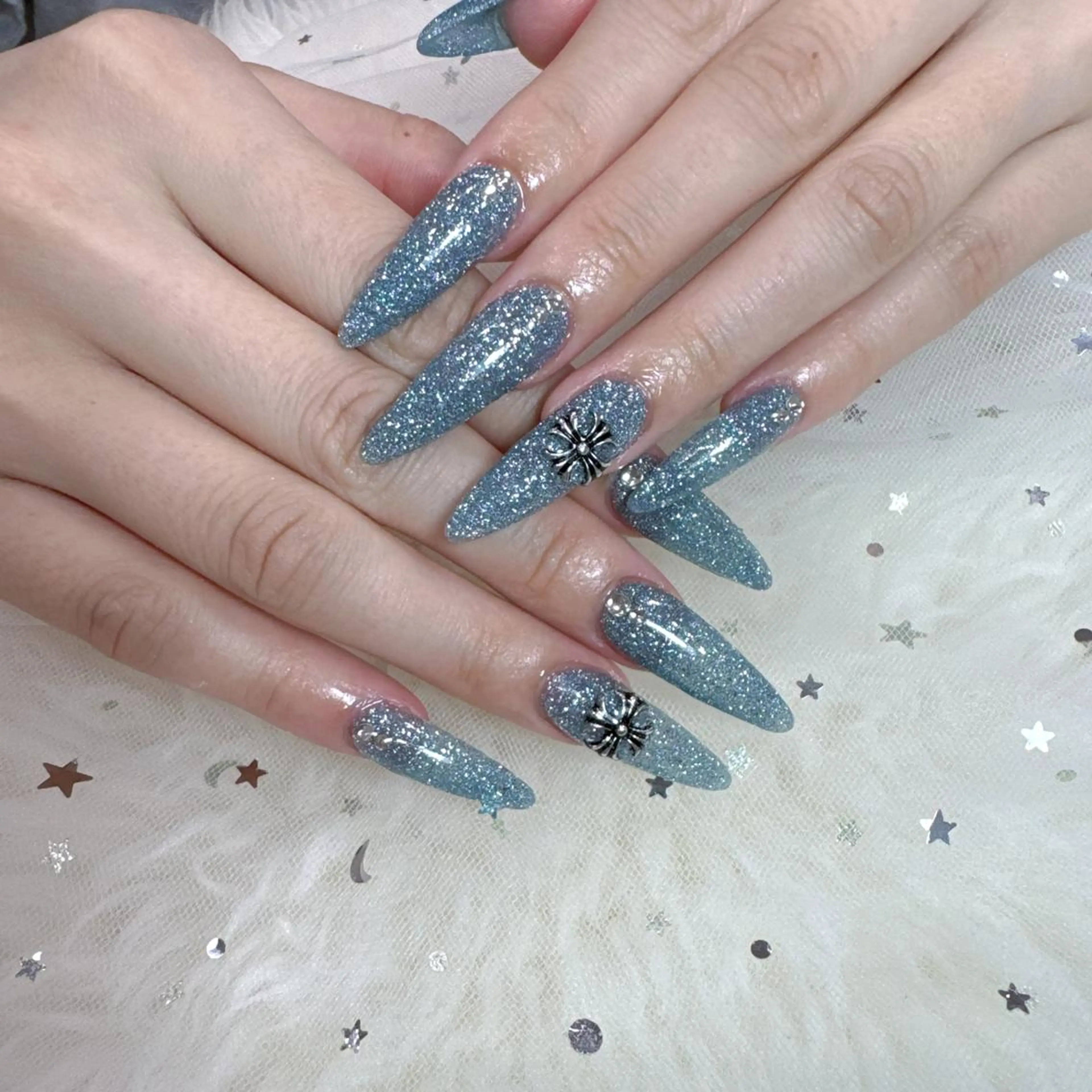 ネイル アートネイル フラッシュネイル ジェルネイル 氷ネイル・うるうるネイル キラキラネイル M2 BEAUTY リュウのネイルデザイン