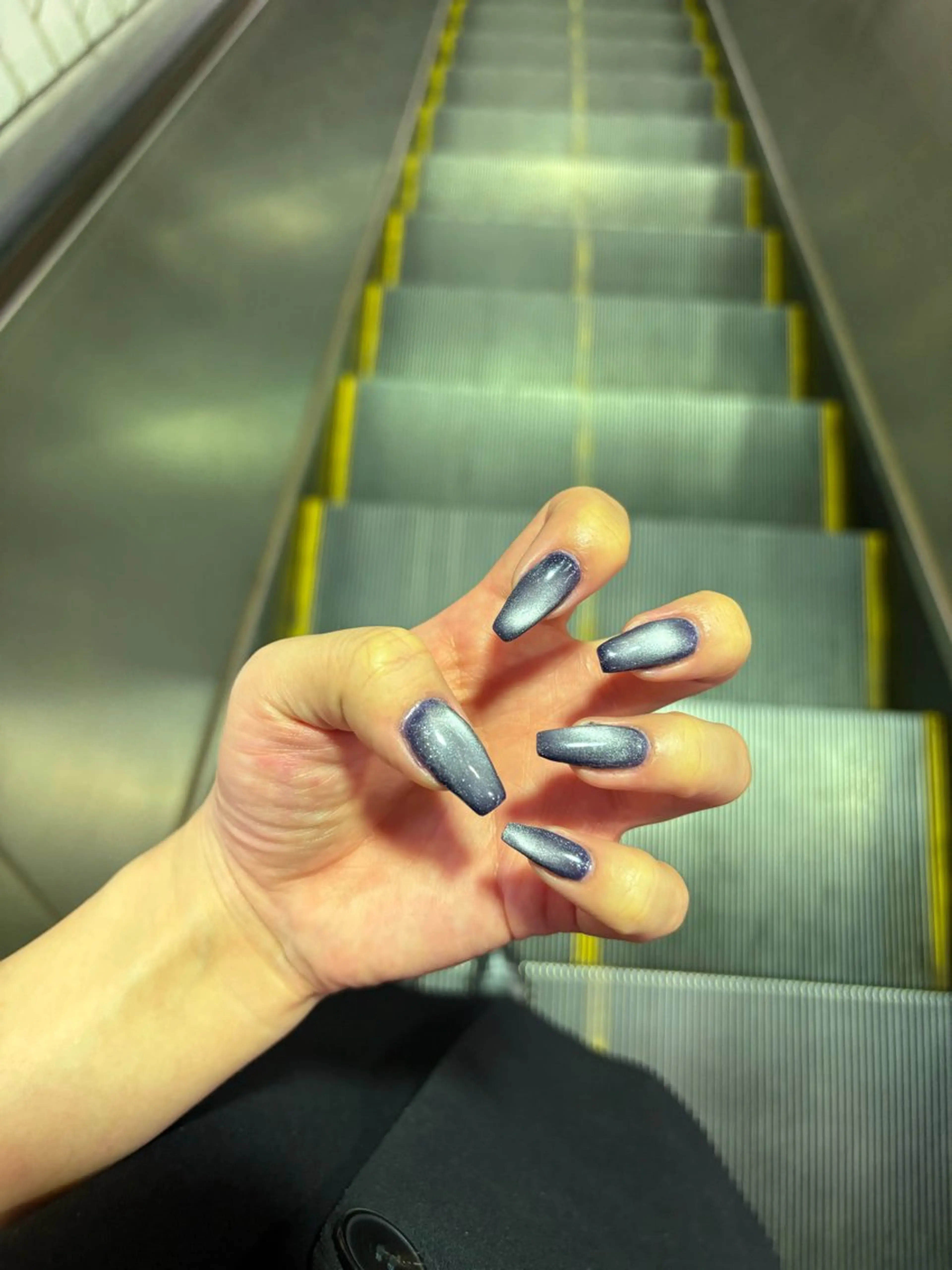 【オフなし】💚マグネット💚フラッシュ💚（小さいストーン無料）の写真