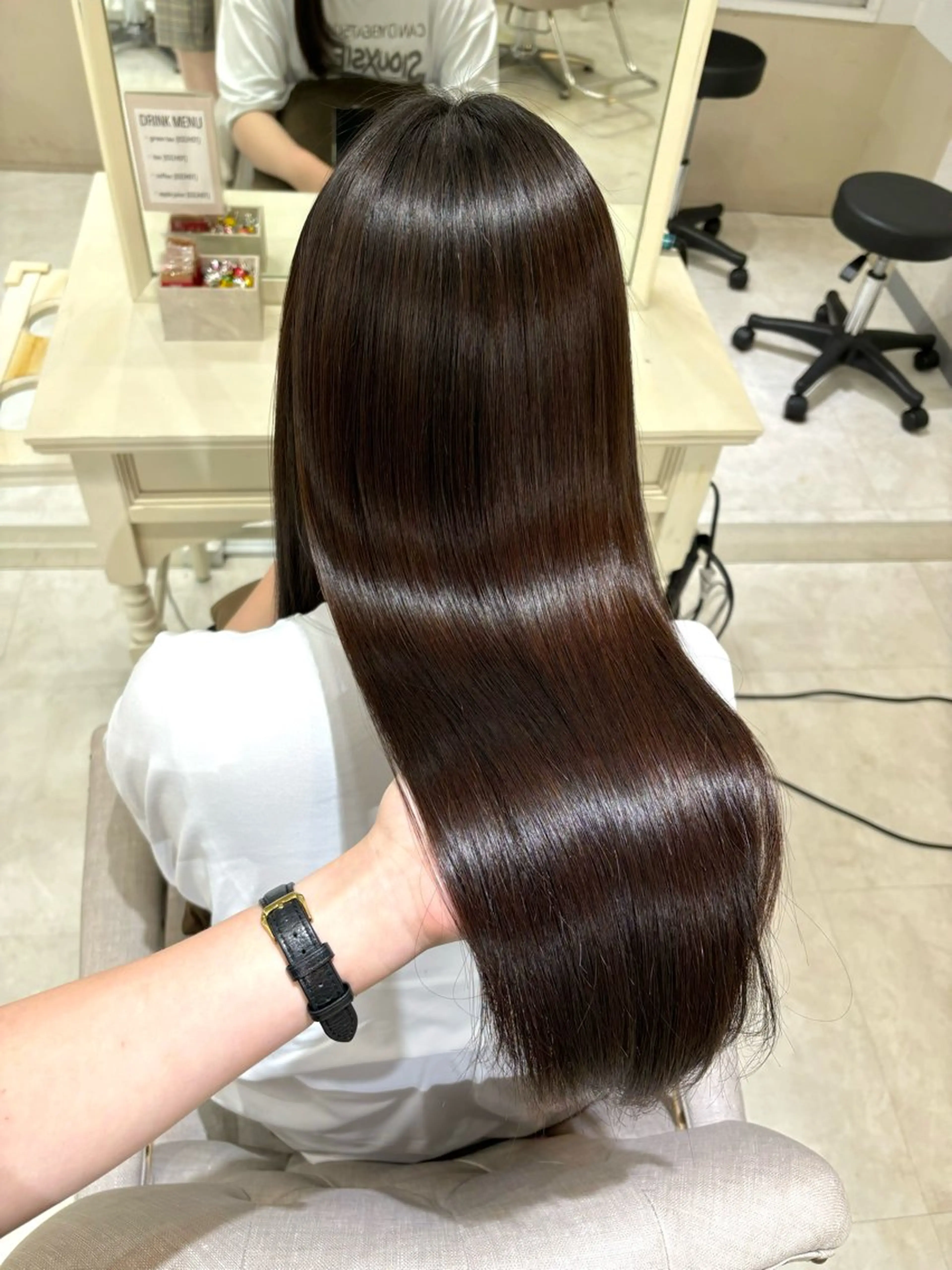 ロング カット ヘアカラー 縮毛矯正 トリートメント 酸性縮毛矯正 Coreすずの眉毛・アイブロウイメージ