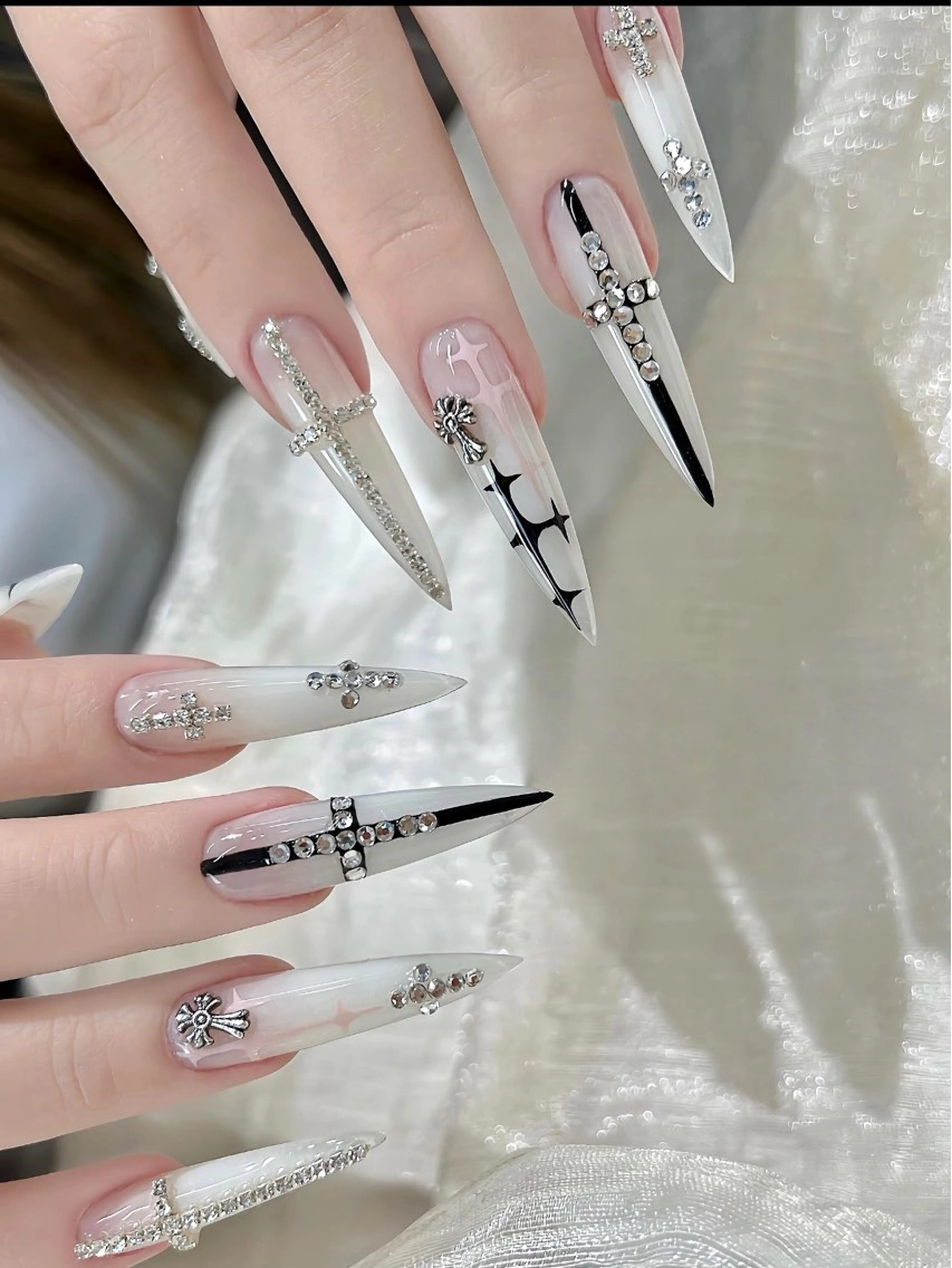 ネイル ハンドネイル 長さだし専門店 M2　rikaのネイルデザイン