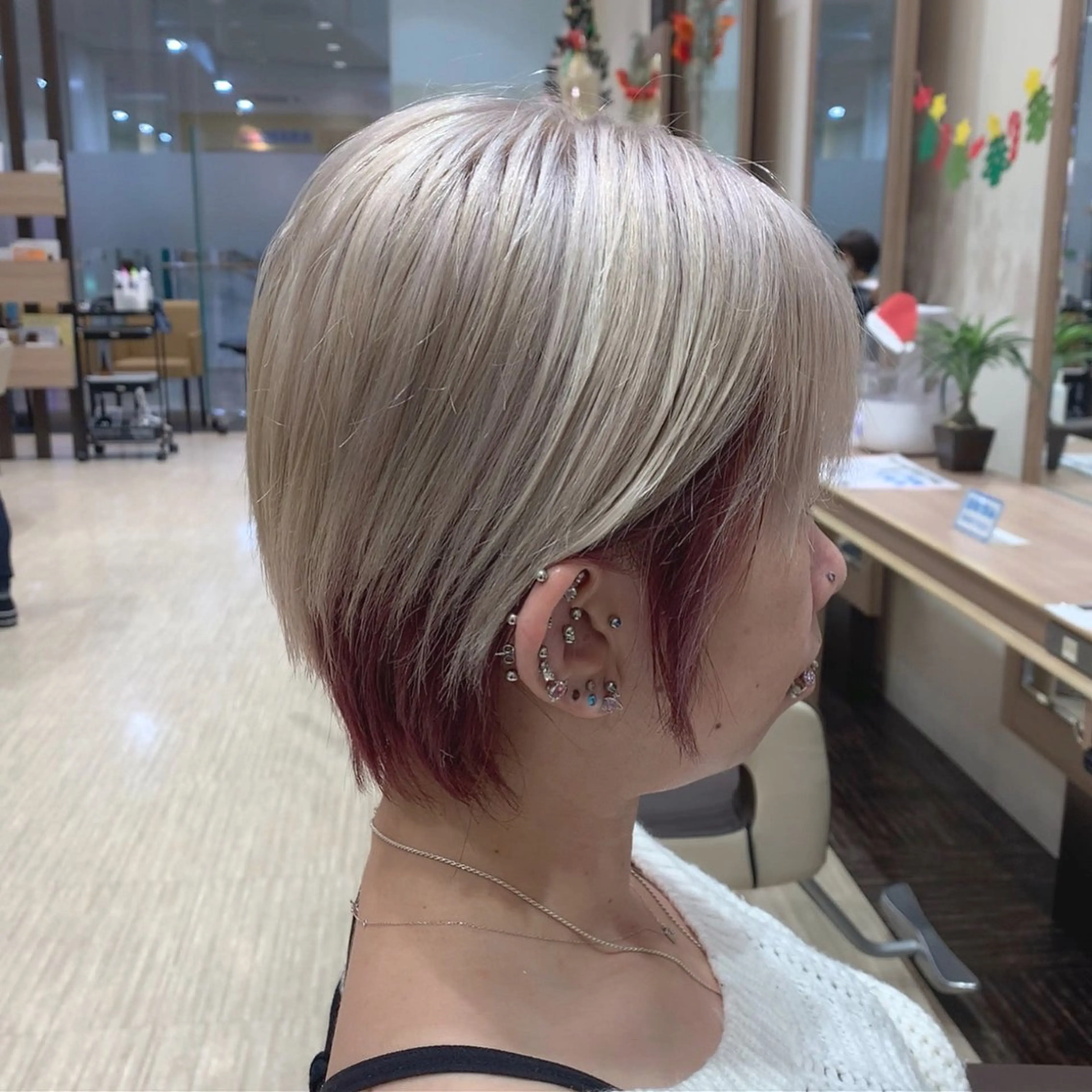 ショート カット ヘアカラー 🌹髪質改善縮毛特化 小山正悟🌹のヘアスタイル