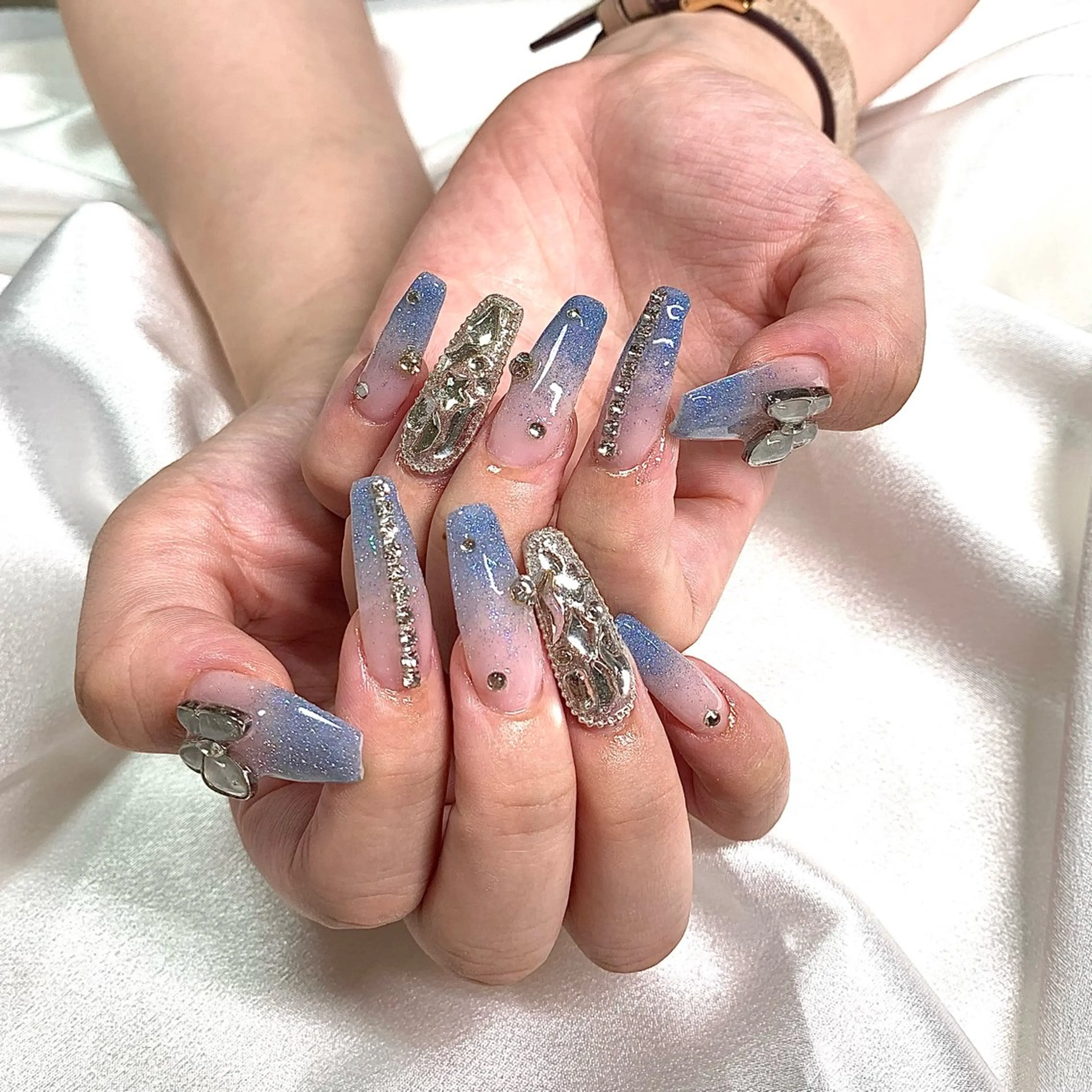 ネイル エクラNailサロン ミオのネイルデザイン