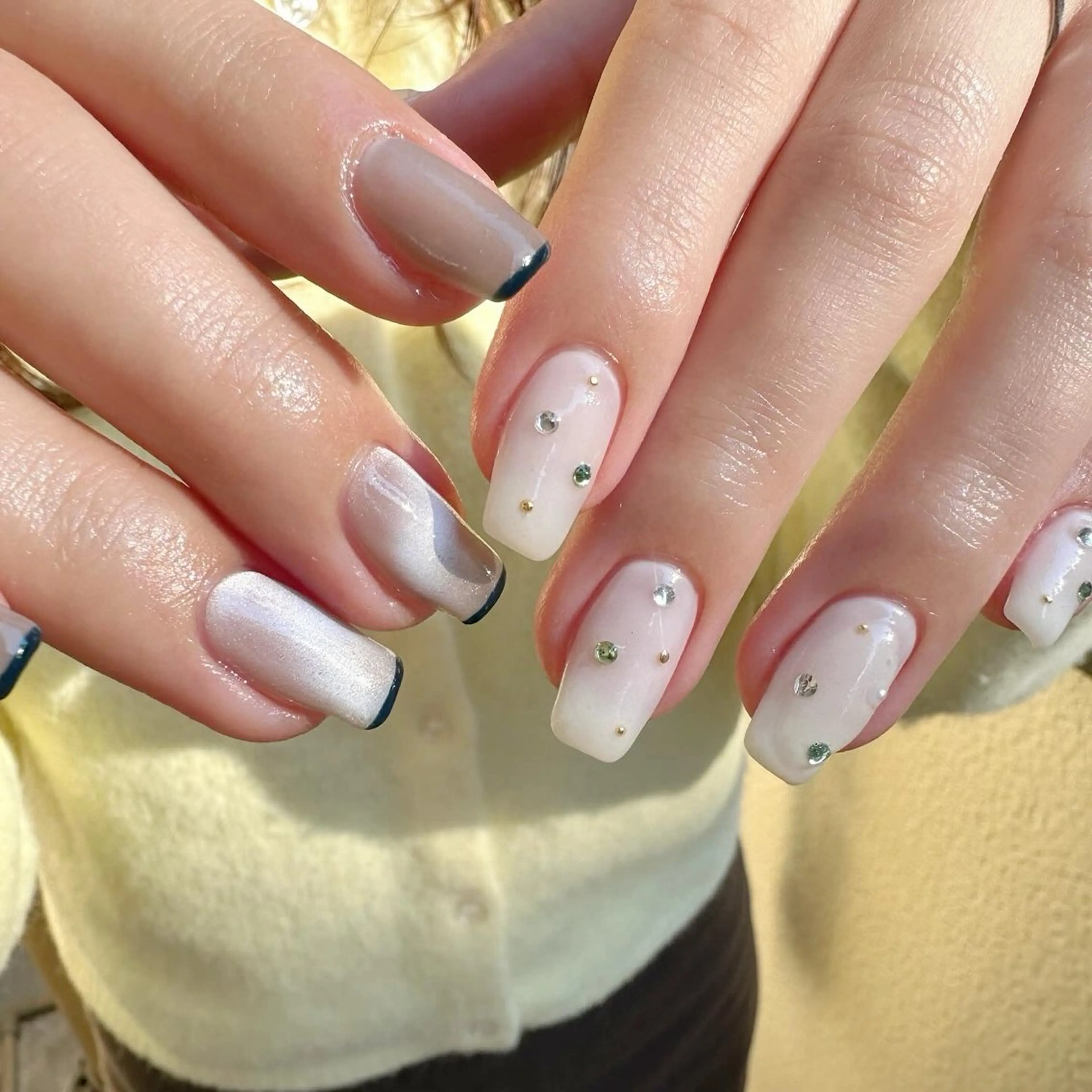 ネイル フレンチネイル 氷ネイル・うるうるネイル 韓国ネイル ニュアンスネイル 冬ネイル 🪞KAPE NAIL 🪞のネイルデザイン