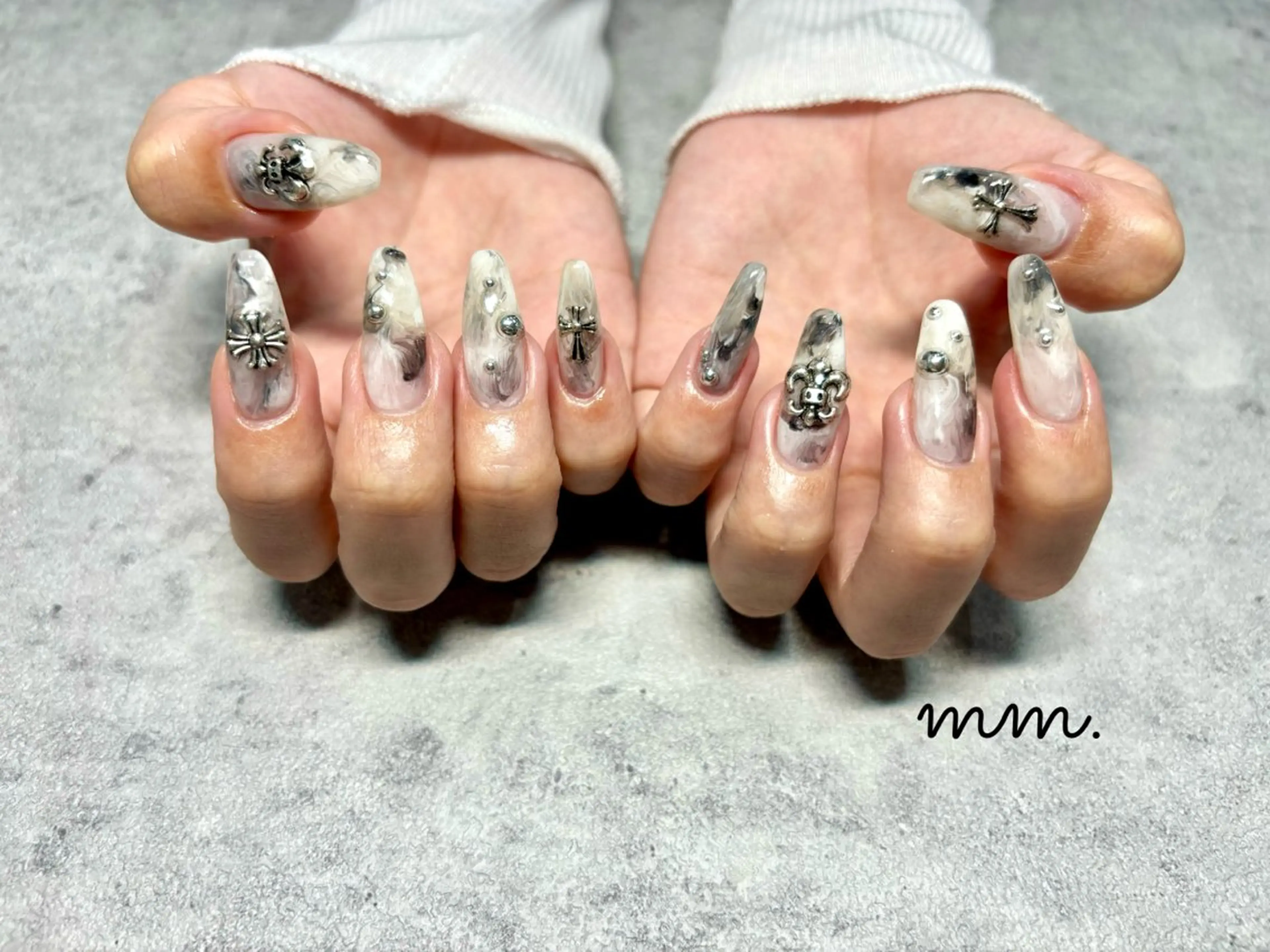 ネイル ニュアンスネイル ハンドネイル mm. ✨Ayuna✨のマツエク・マツパデザイン