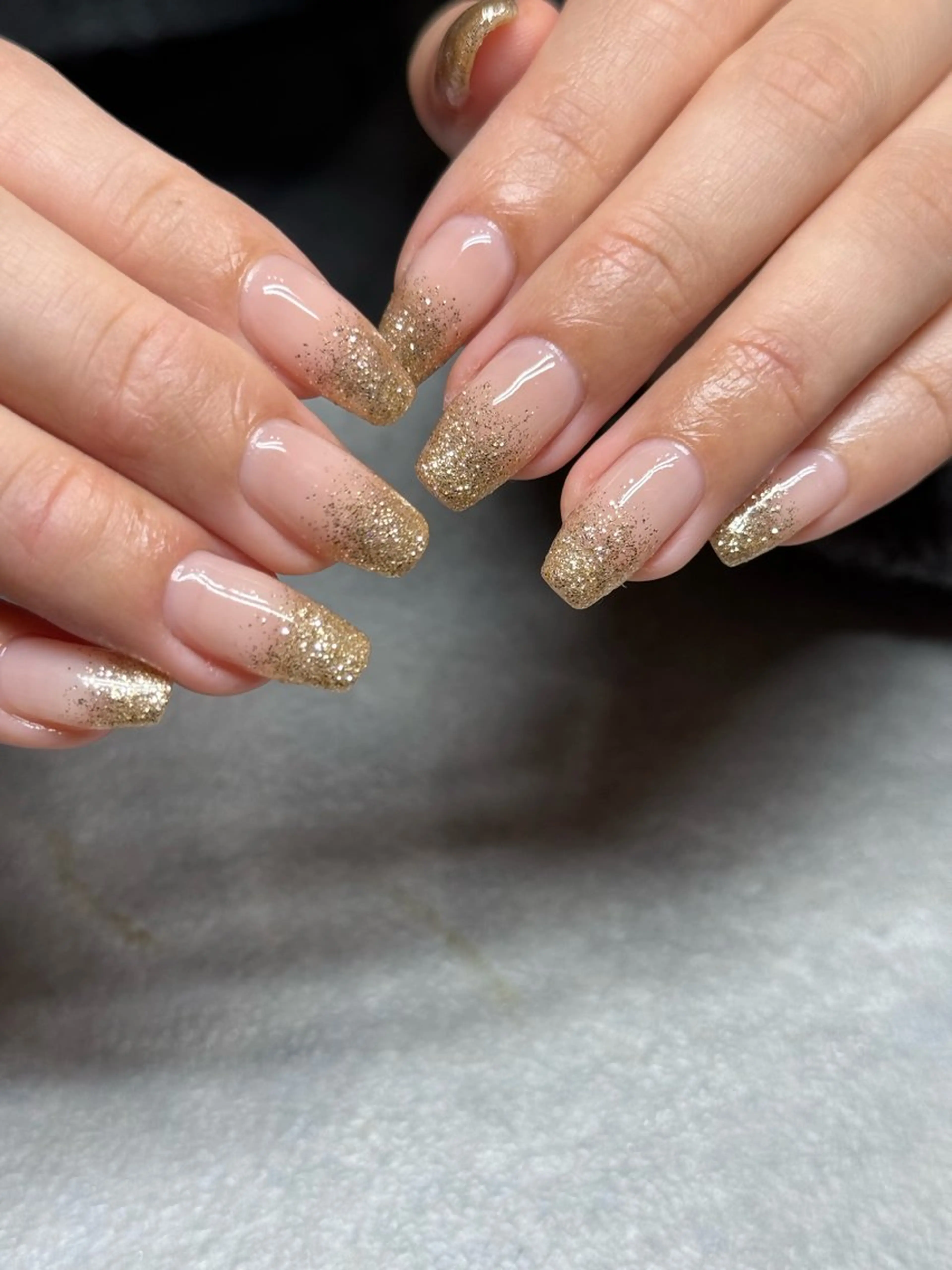 ネイル キラキラネイル ハンドネイル フットネイル kiii.__ ✴︎*のネイルデザイン