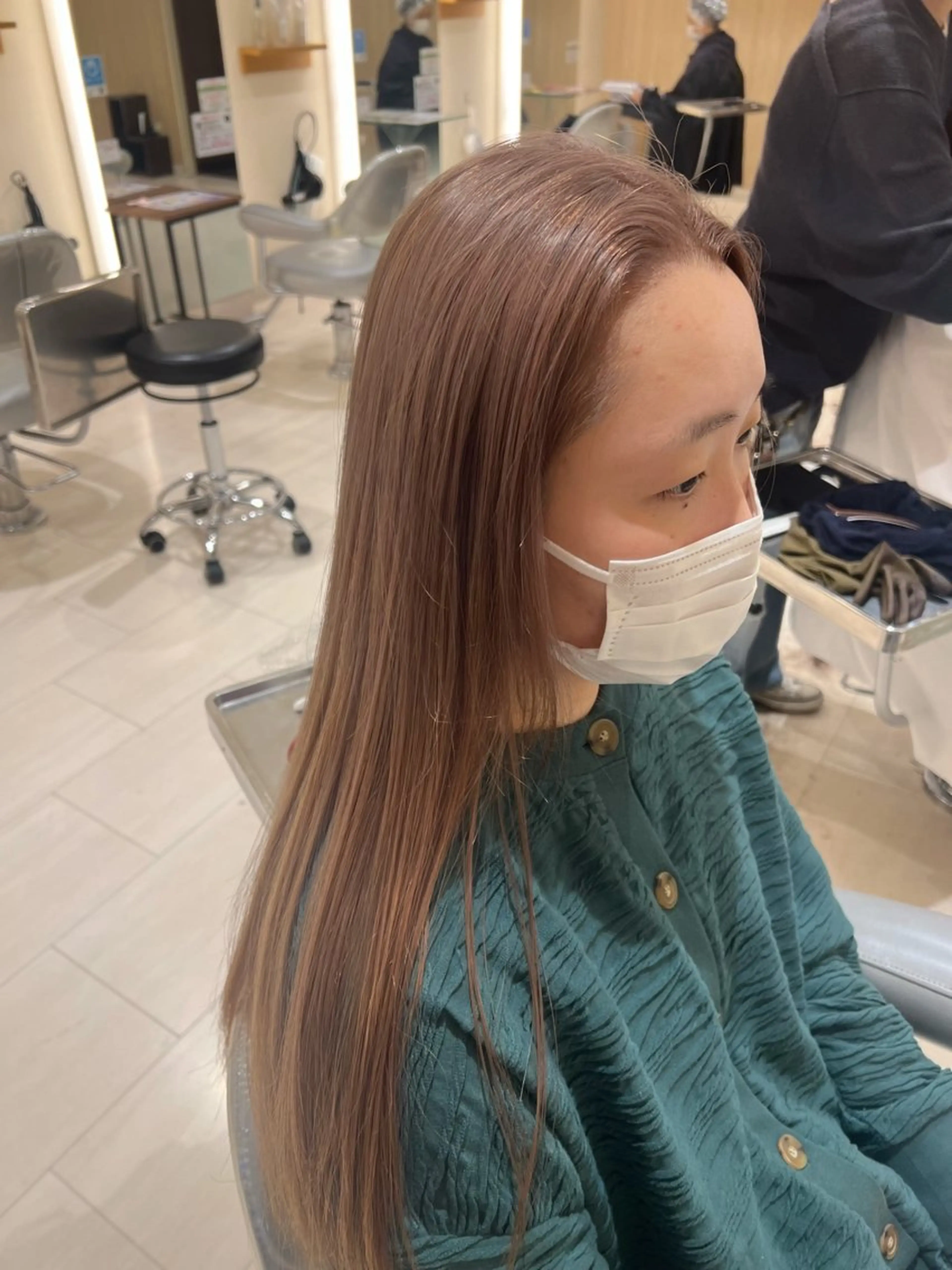 ロング カラー ブリーチ 美髪矯正/髪質改善/ 艶髪🤍伊藤梨紗のヘアスタイル