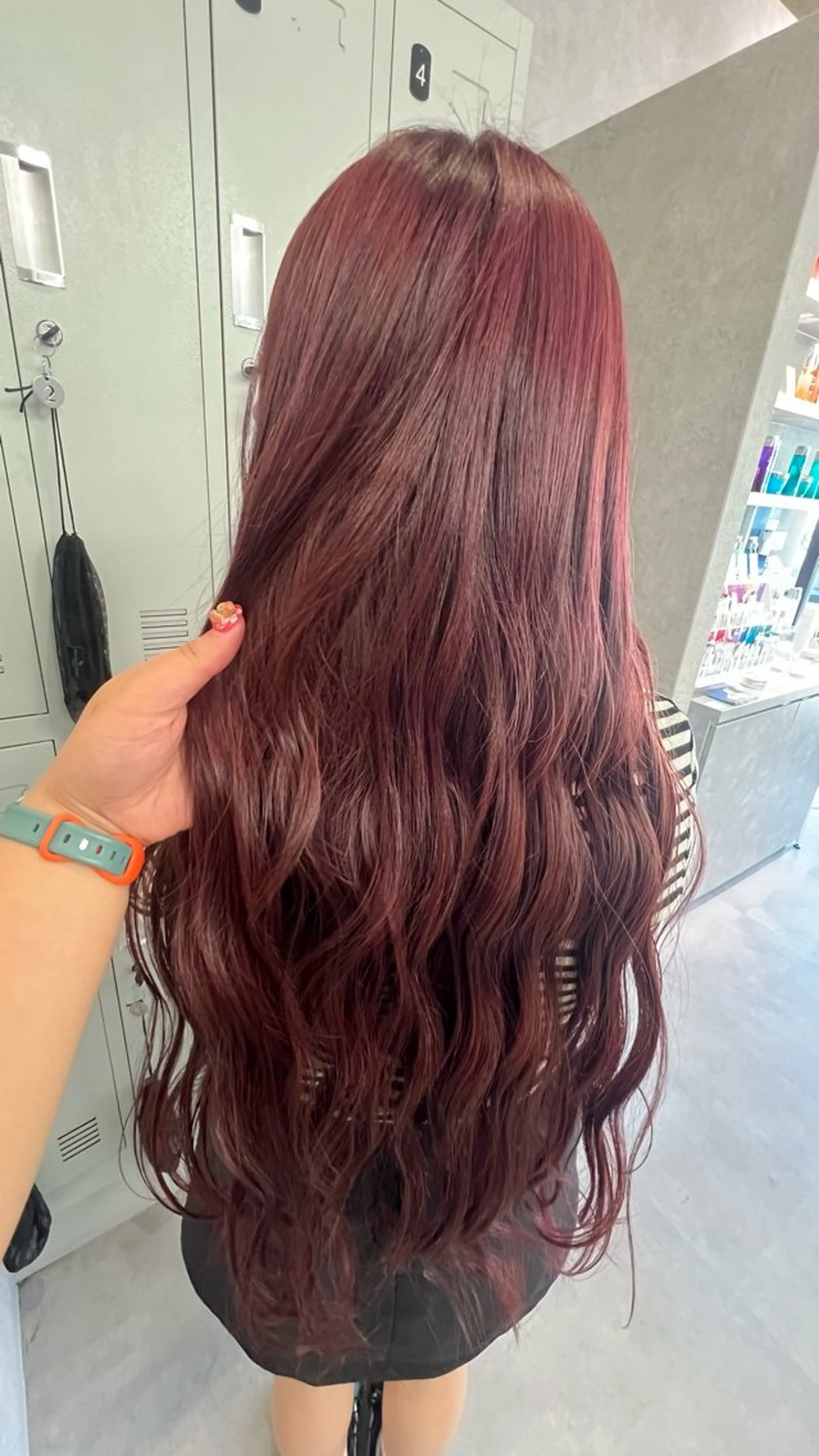 ロング ヘアカラー トリートメント SOL／ あづきのヘアスタイル