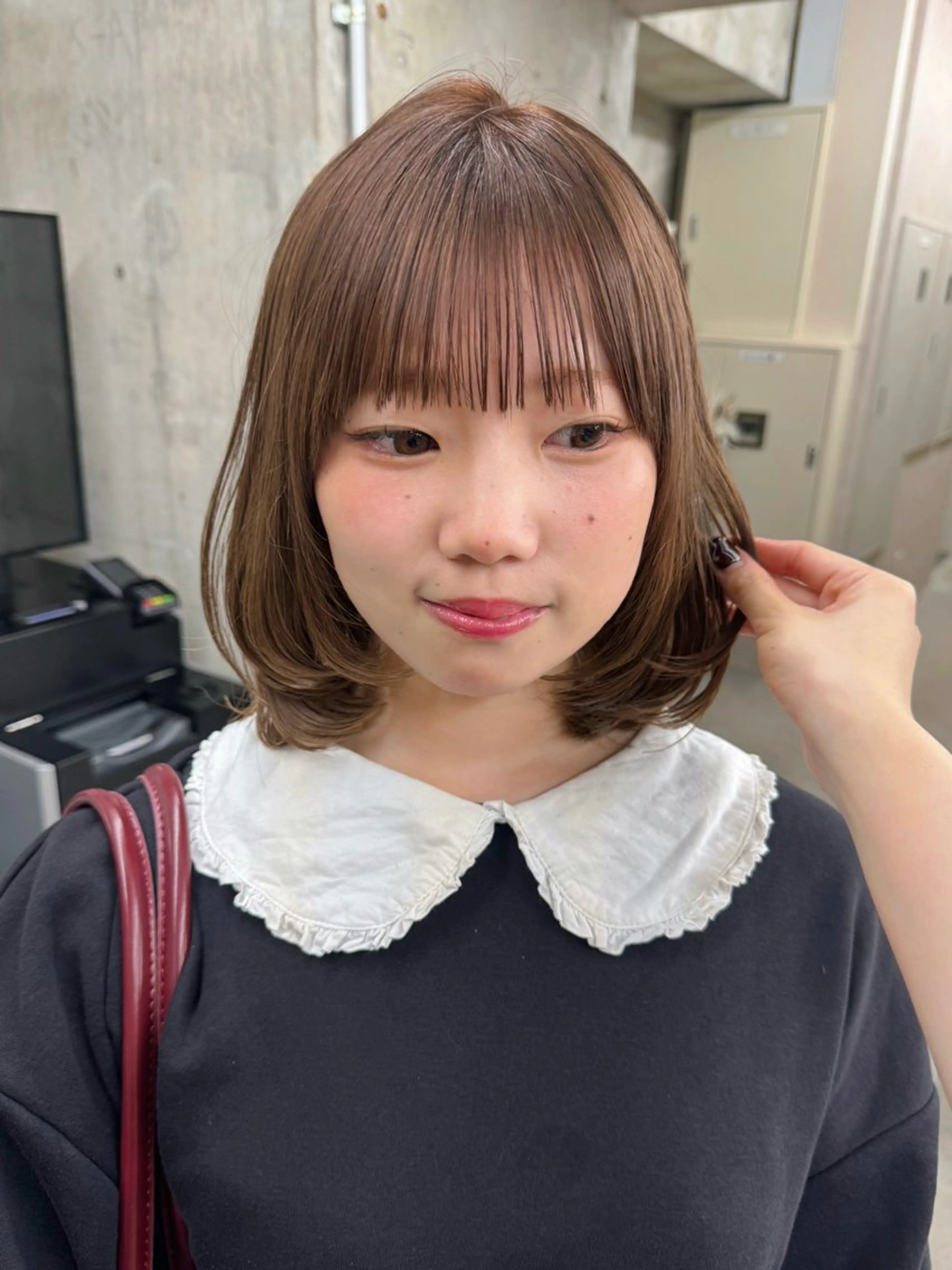 ミディアム カラー グレージュ/レイヤー /ボブ/moyu🎀のヘアスタイル