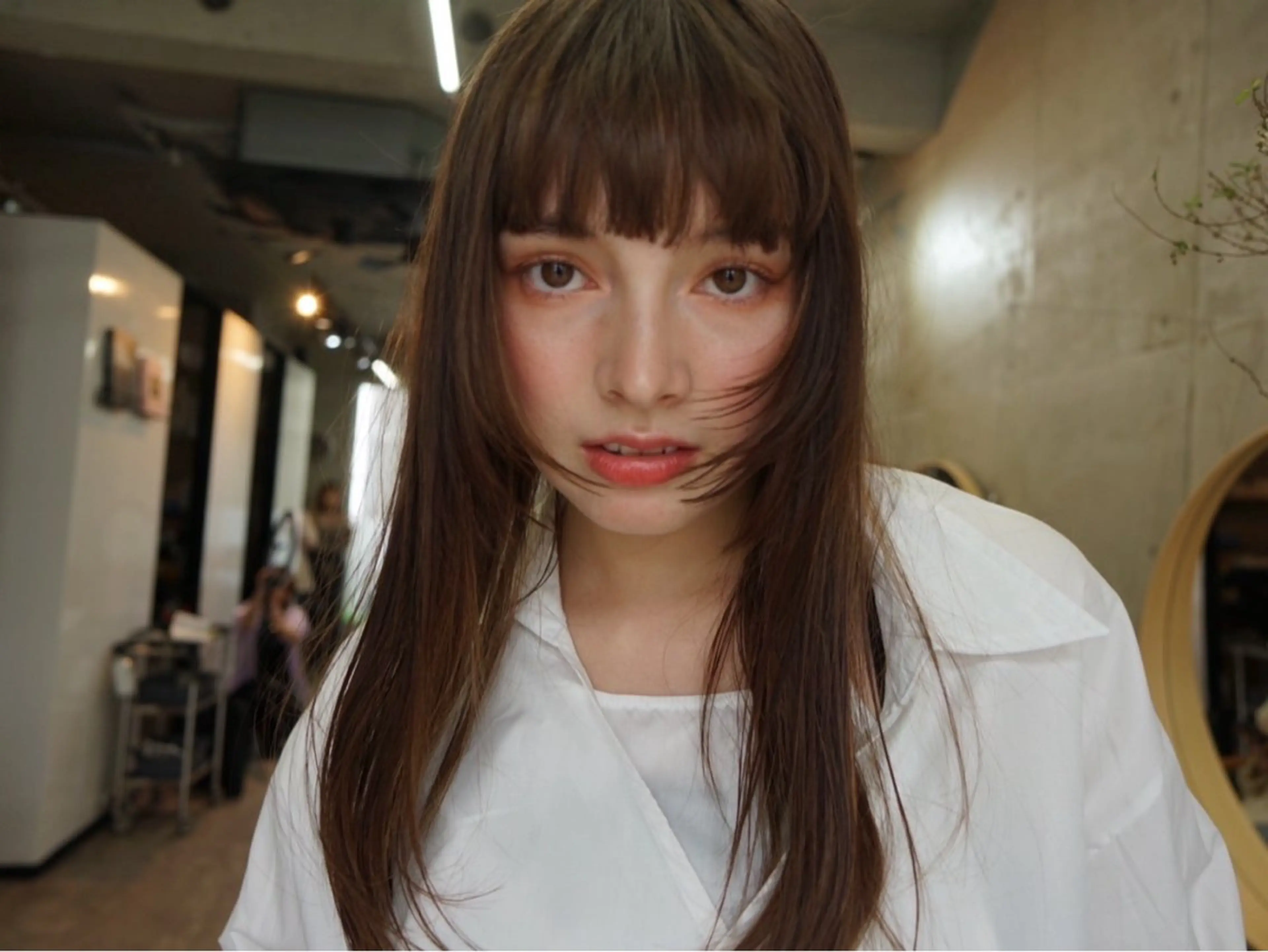 ロング 切りっぱなしボブ ボブ くびれヘア 髪質改善 レイヤーカット カット トリートメント SALT WATER所属・南堀江ハイトーン ×カットMIKU🍒のヘアスタイル