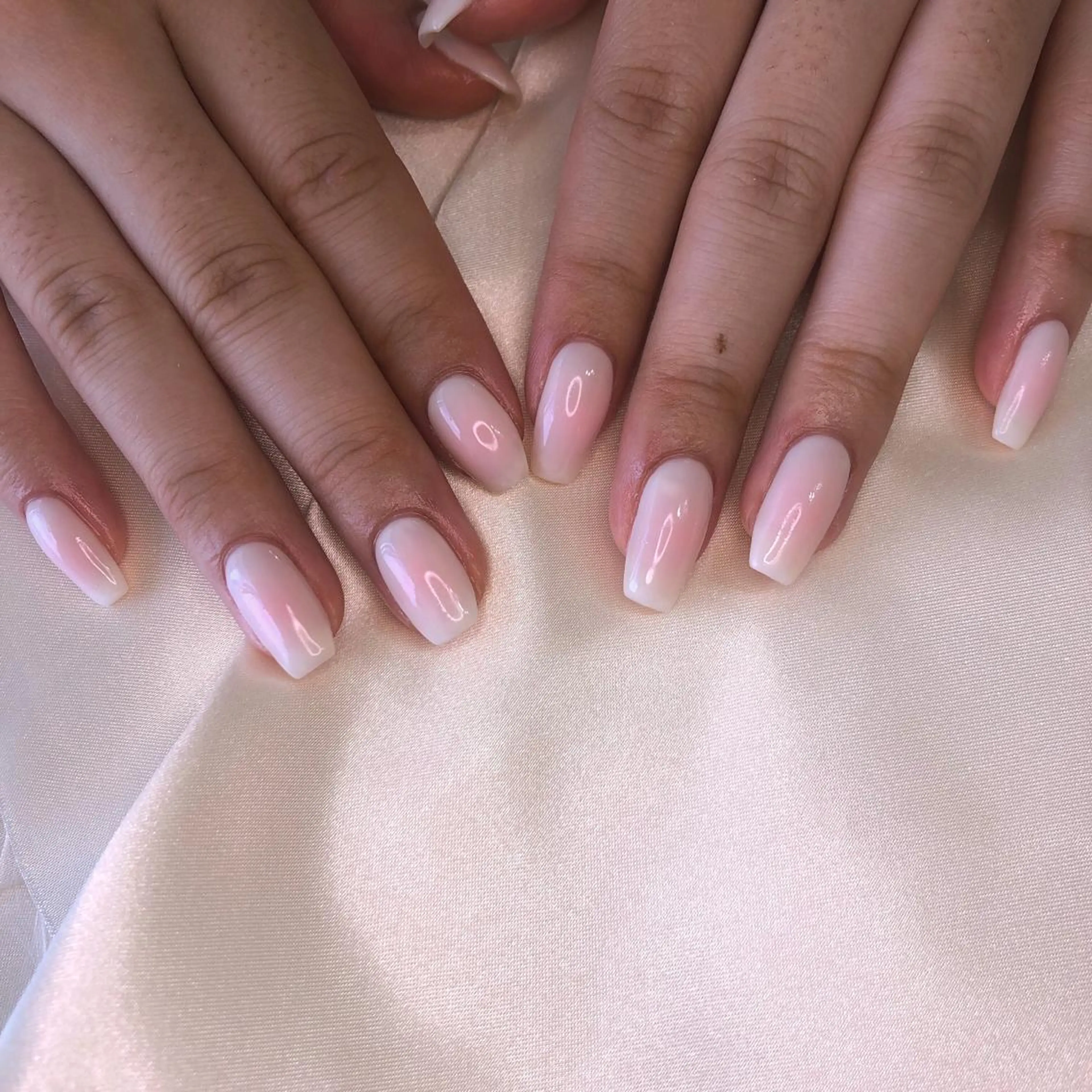 ネイル ハンドネイル ViViA momokaのネイルデザイン