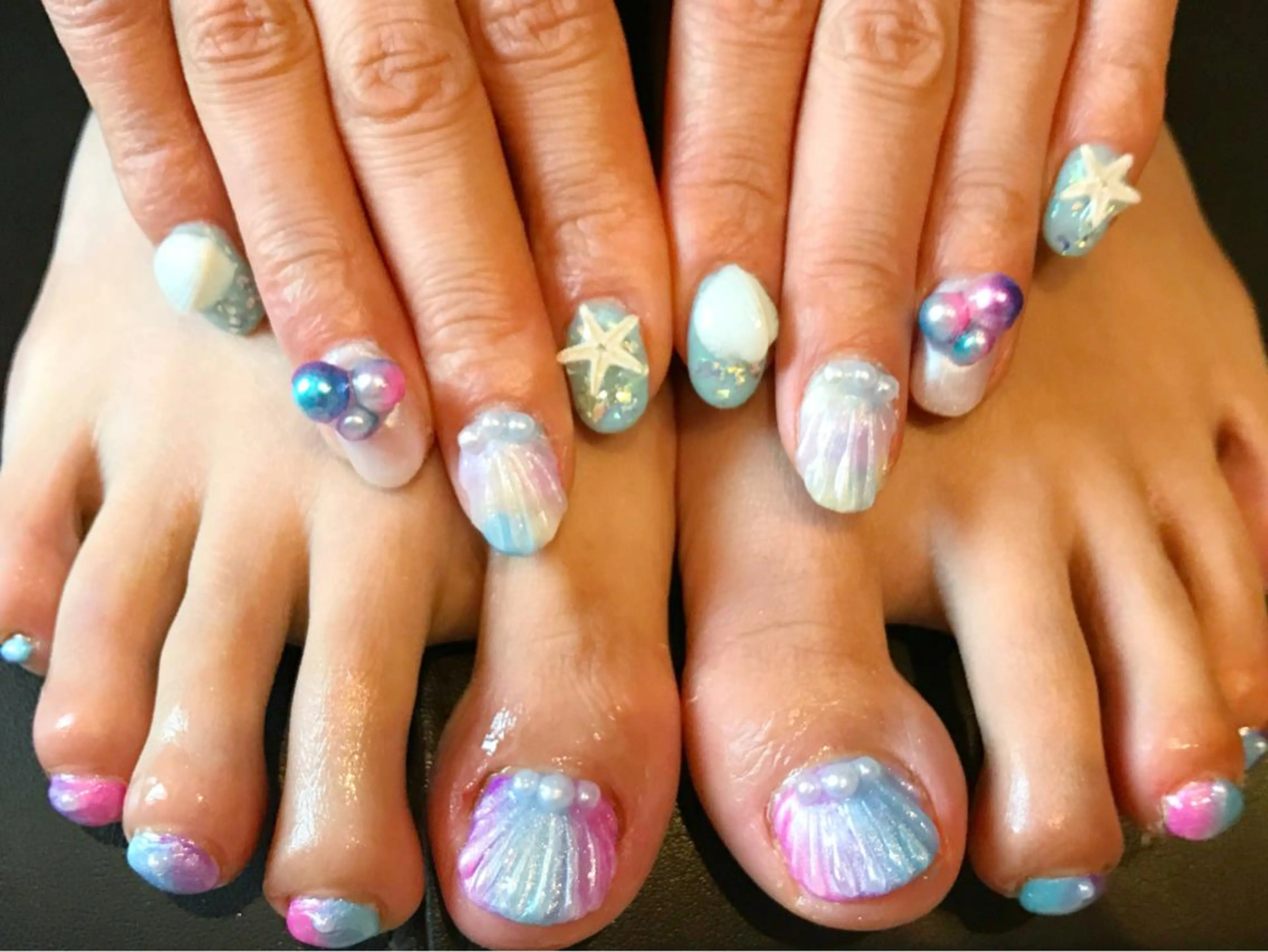 ネイル フットネイル YUN 💅のネイルデザイン