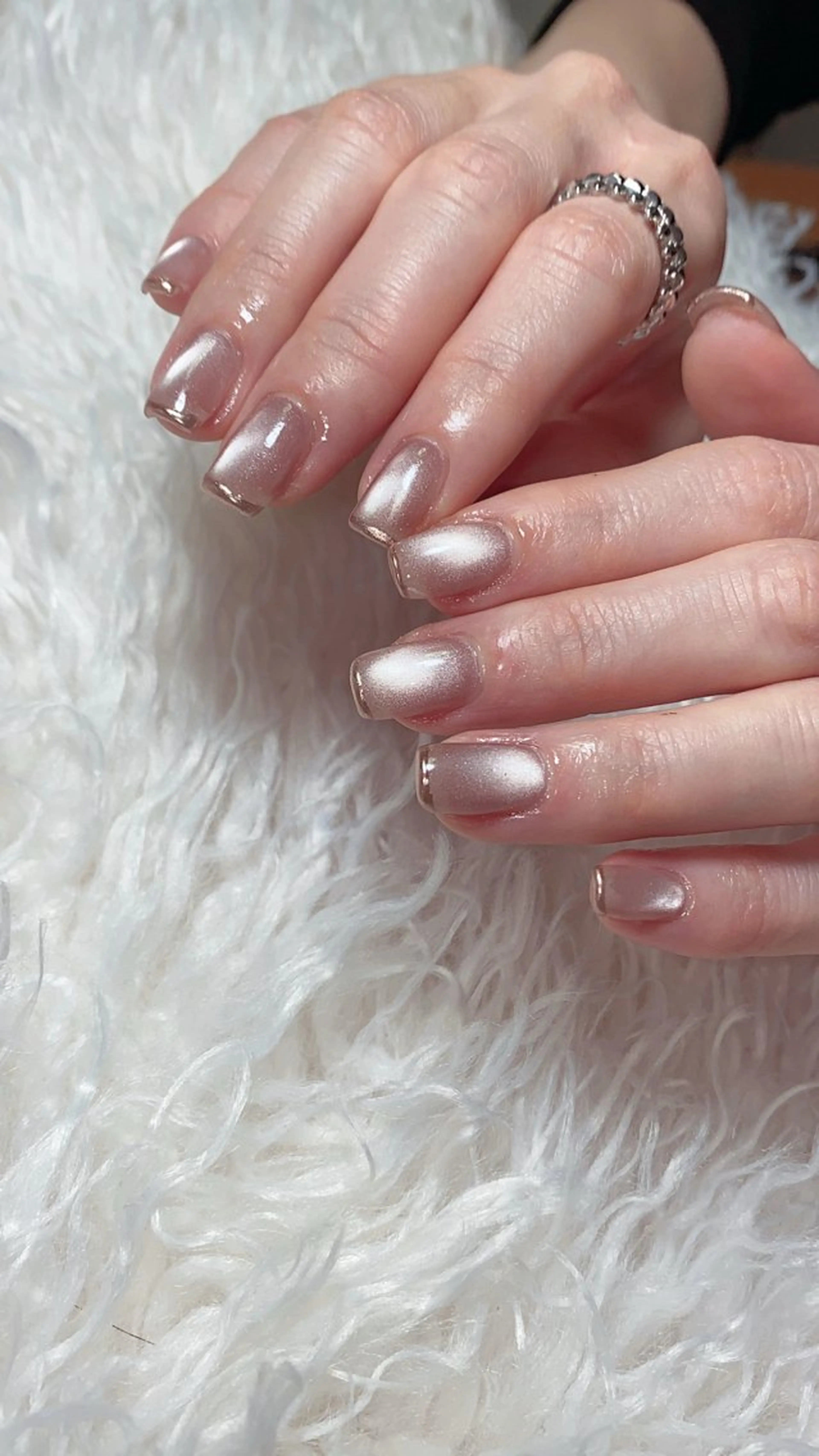 ネイル ハンドネイル n o q r m. n a c h iのネイルデザイン