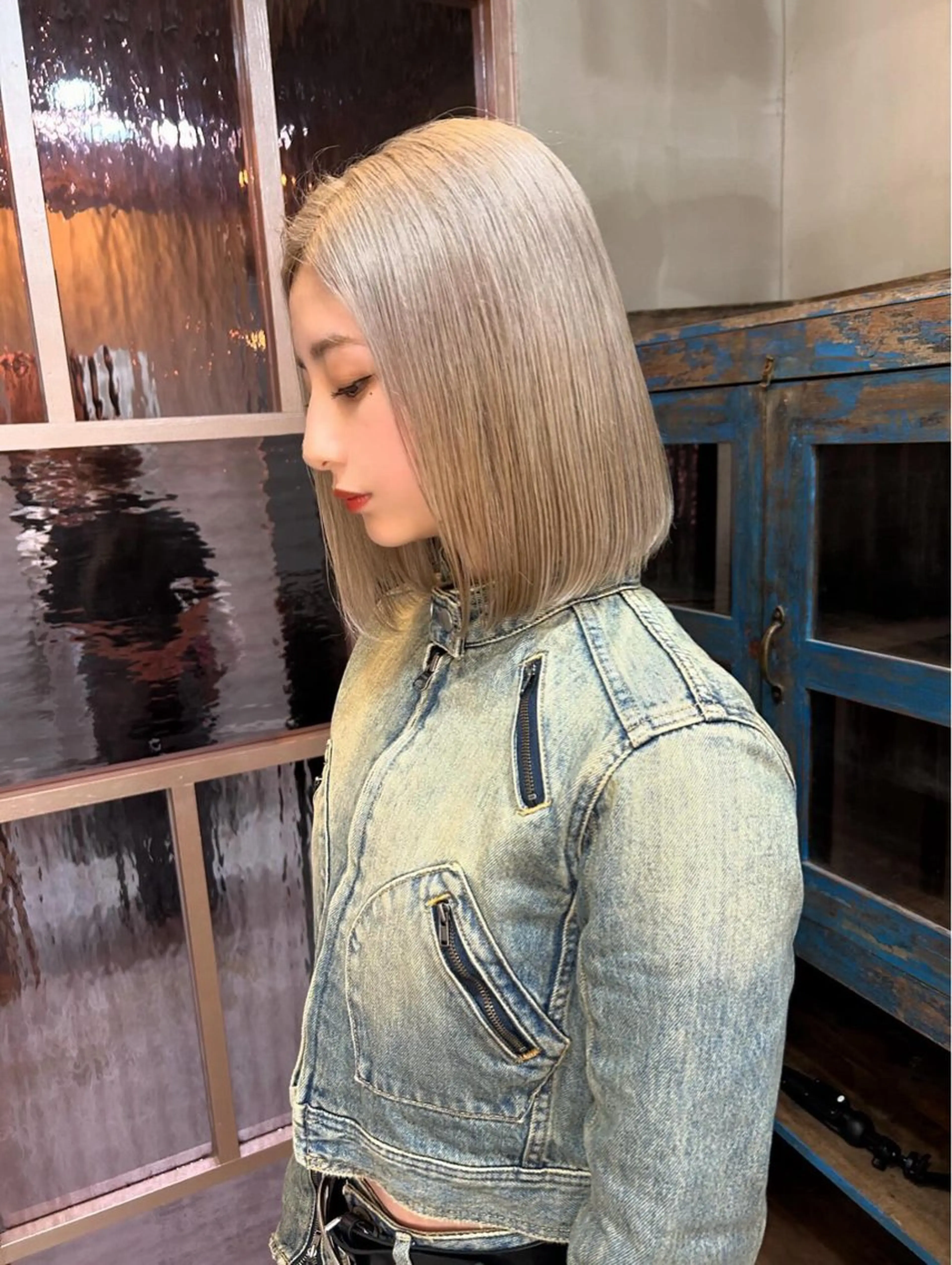 ミディアム カット ヘアカラー トリートメント ハイトーン/ブリーチ 🧁soraのヘアスタイル