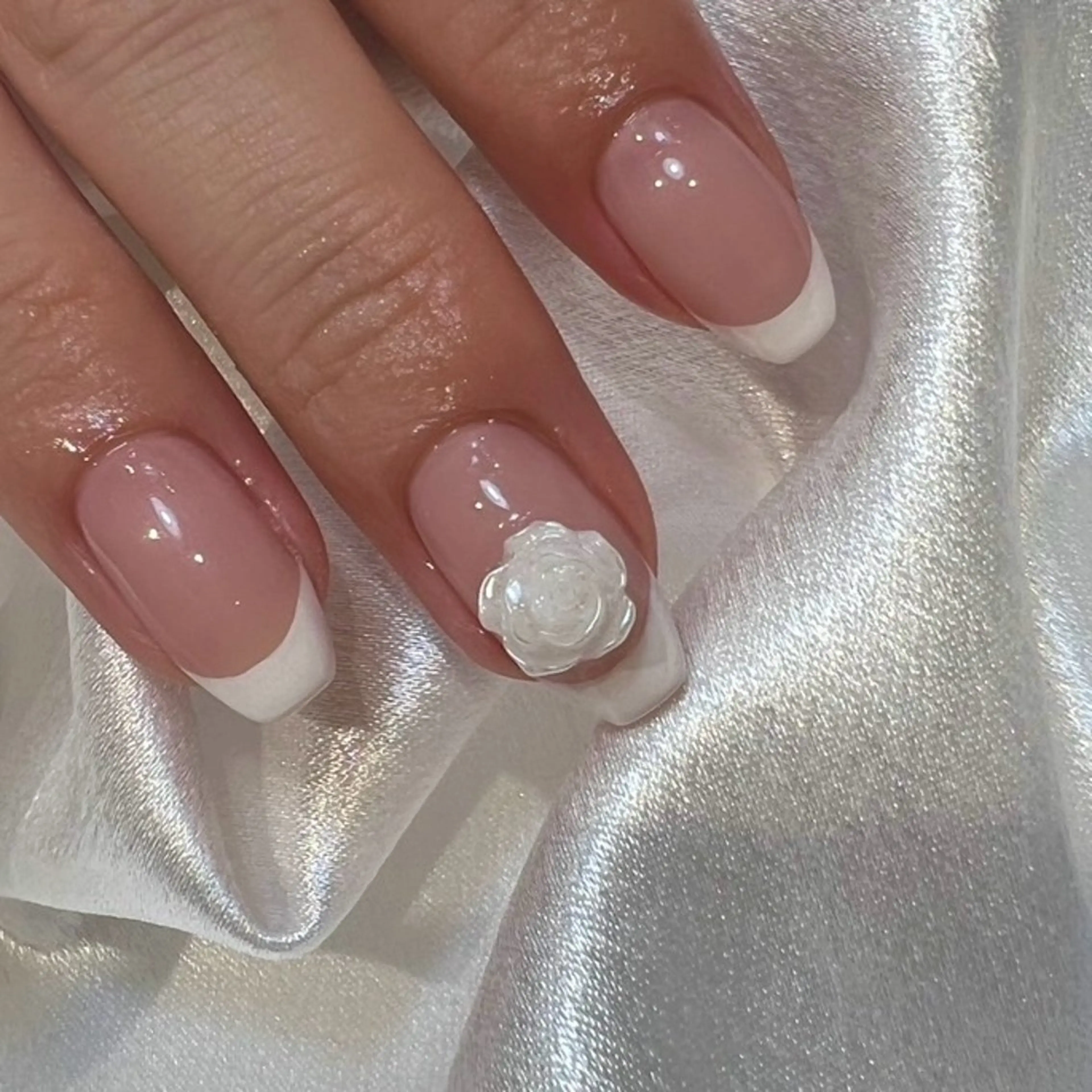 ネイル フレンチネイル 個性派ニュアンス nuts nail所属・【池袋】nuts nail なつみのネイルデザイン