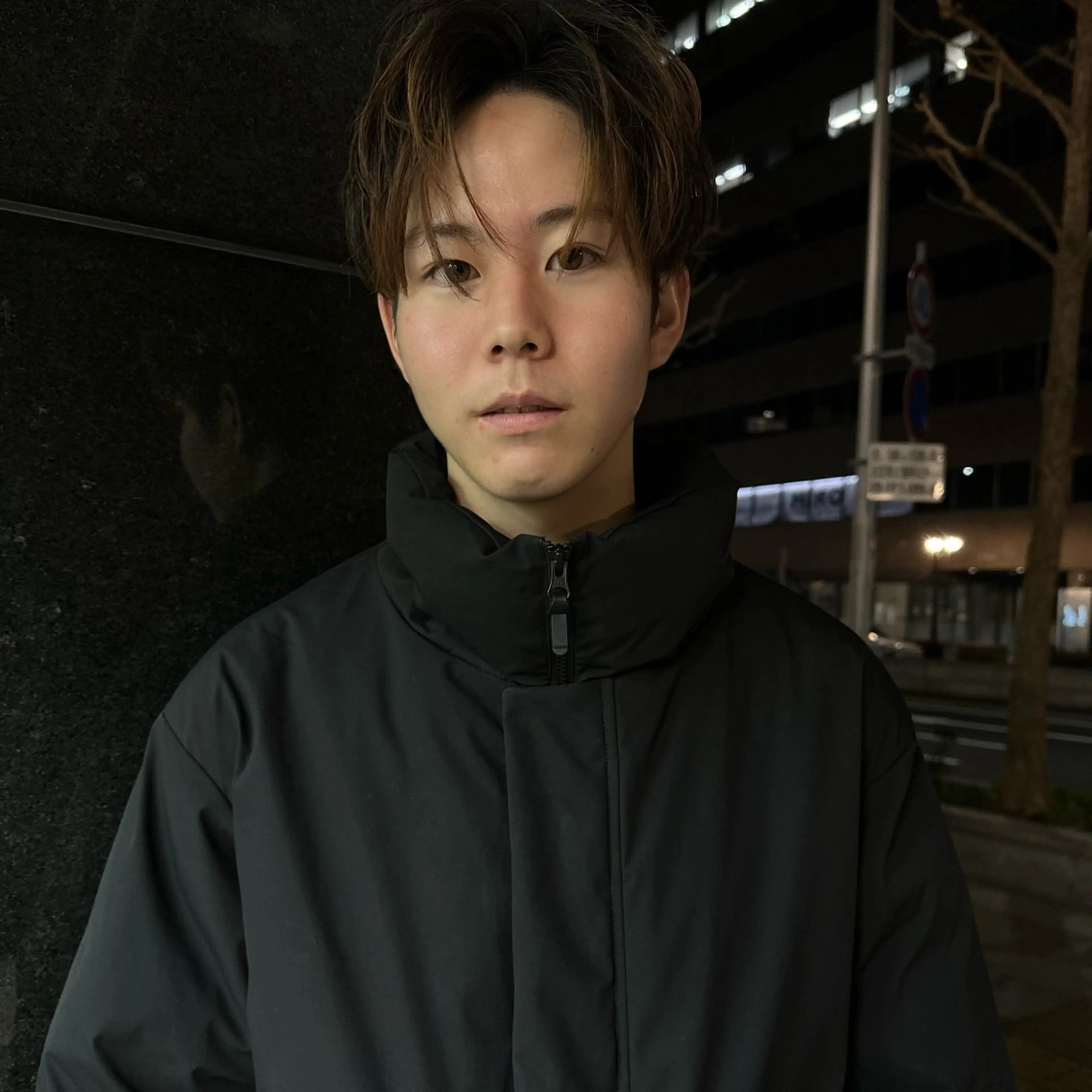 ショート メンズ センターパート mellow所属・顔周りデザイン/ ハイトーン/多田悠馬のヘアスタイル