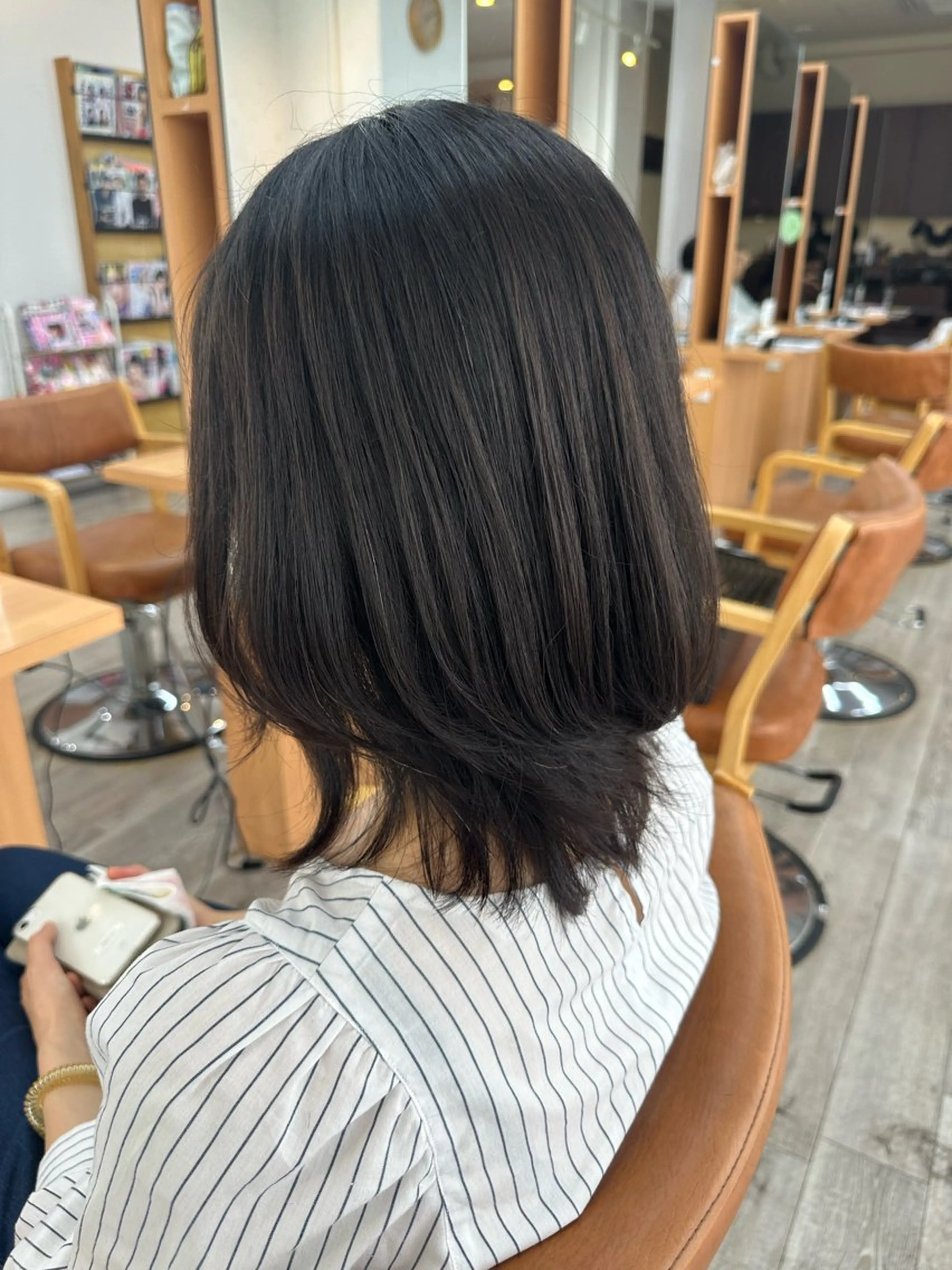 ミディアム 三留玲愛 /似合わせカット/のヘアスタイル