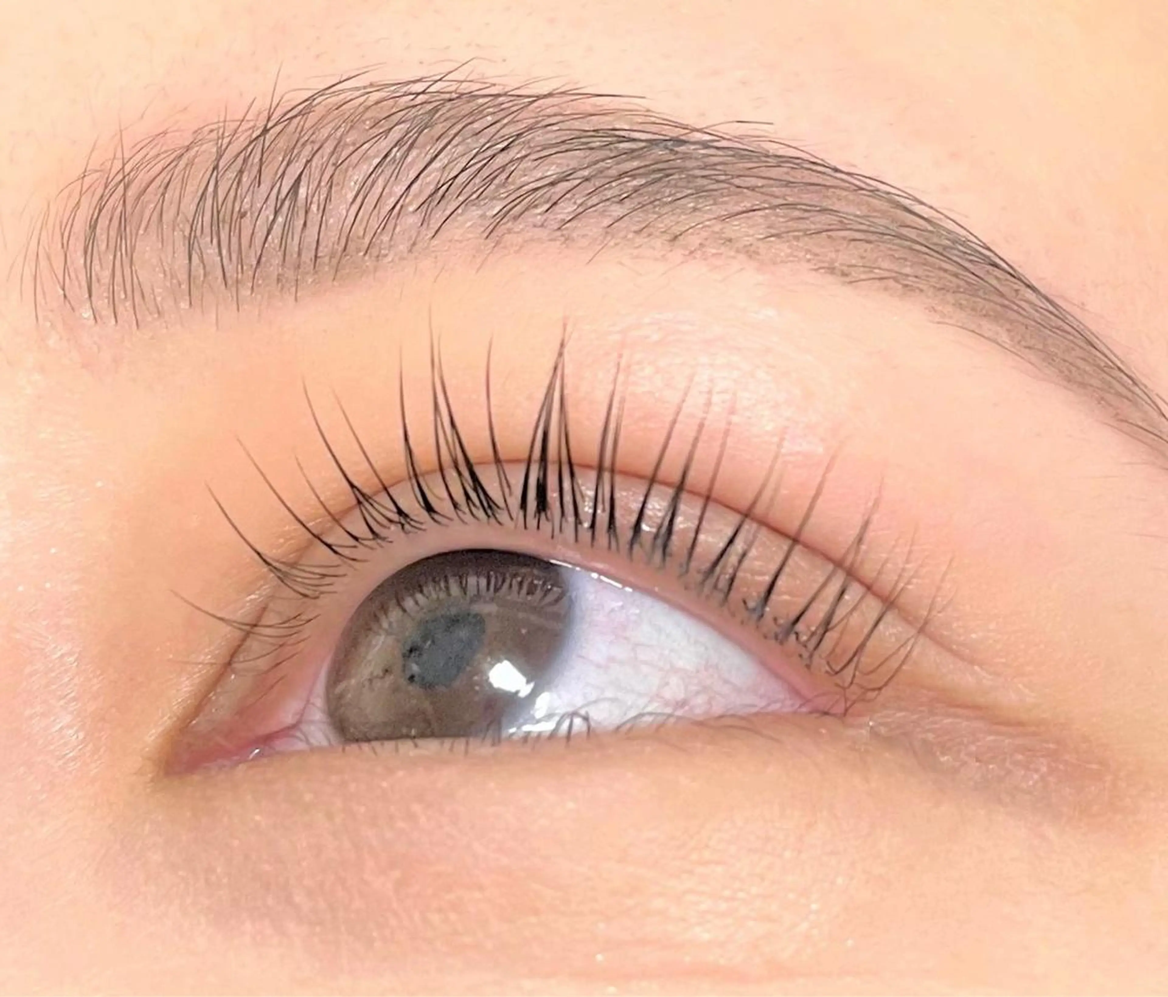 マツエク・マツパ パリジェンヌラッシュリフト Nail＆Eyelash大阪梅田 MAXKELLY所属・マックスケリー 荒冷のマツエク・マツパデザイン