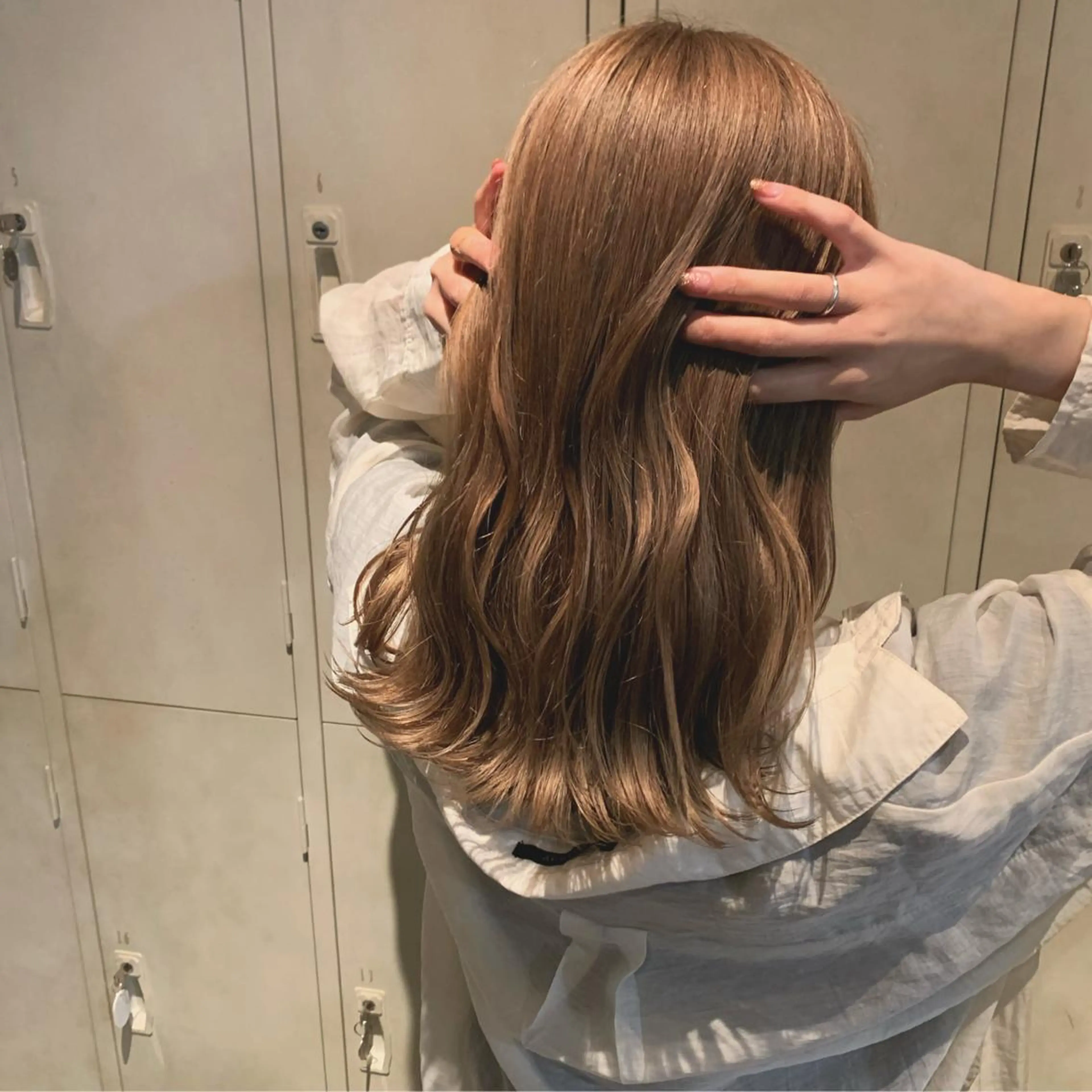 セミロング カラー ブリーチ/アレンジ 天満/chihiroのヘアスタイル