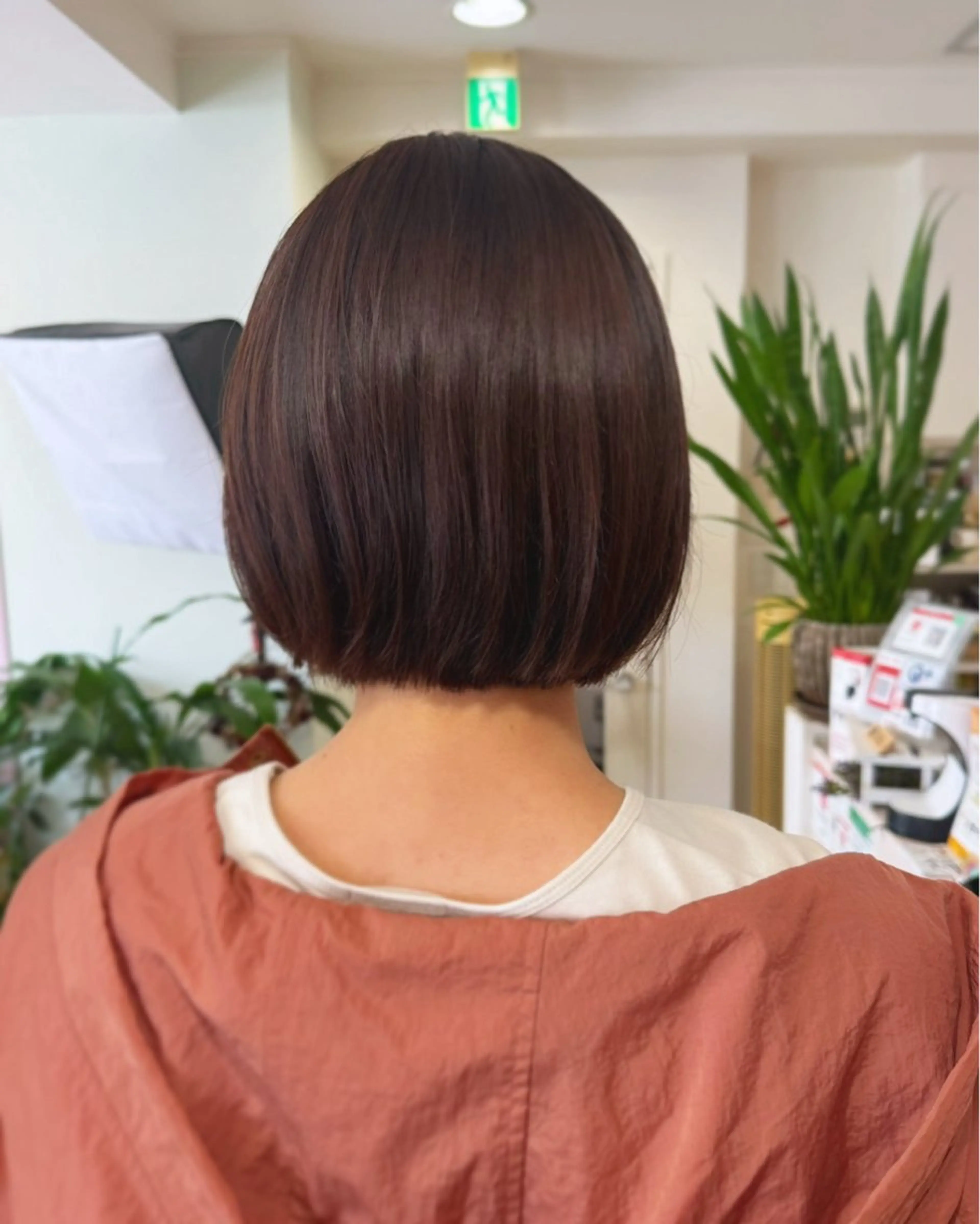 ショート カラー Eleanor 自由が丘ANNEX所属・個室サロン/ヘアケア デザイン🌼万希のヘアスタイル