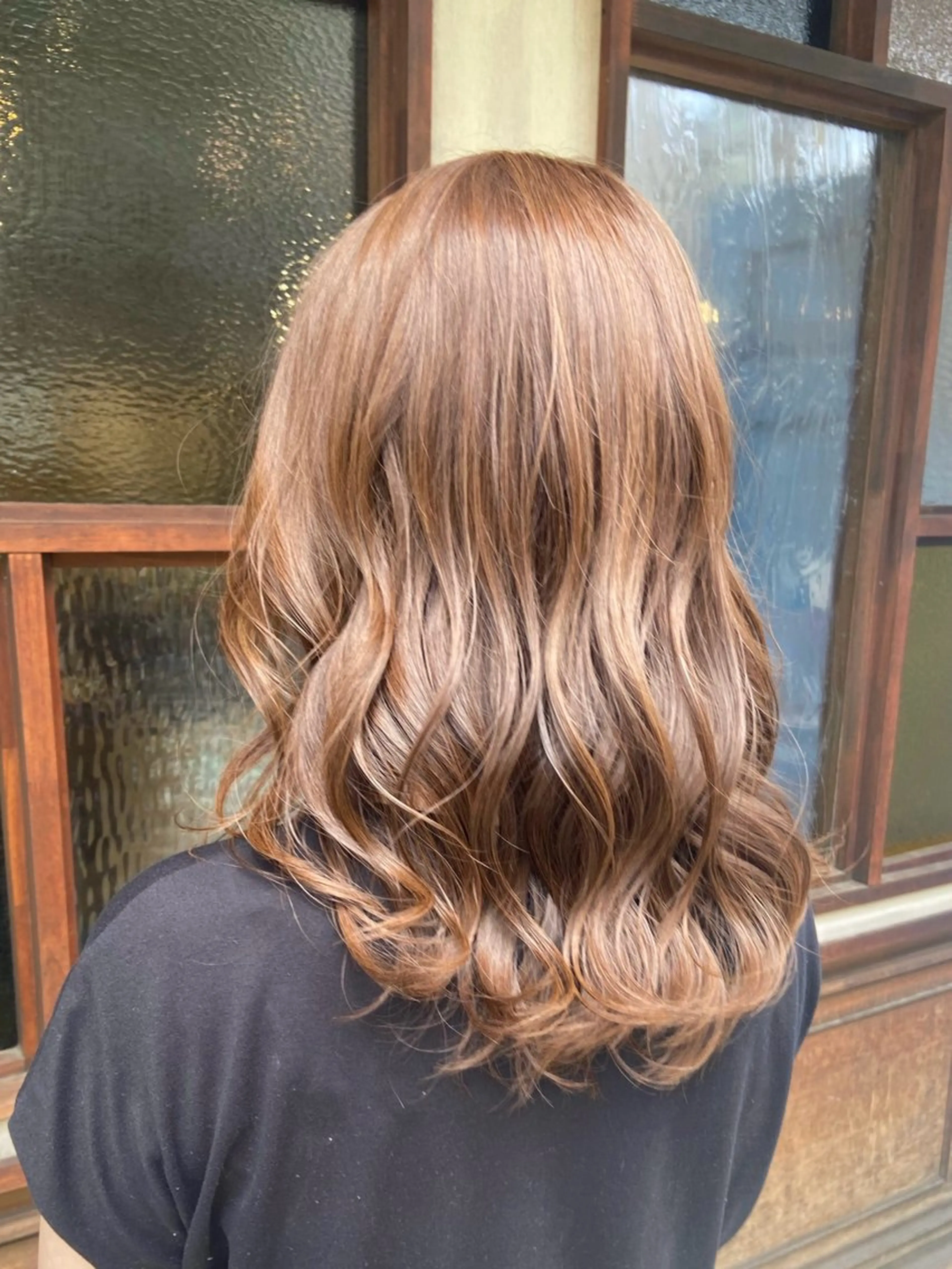 セミロング カラー 綾/ベージュカラー /パーマ🩰のヘアスタイル