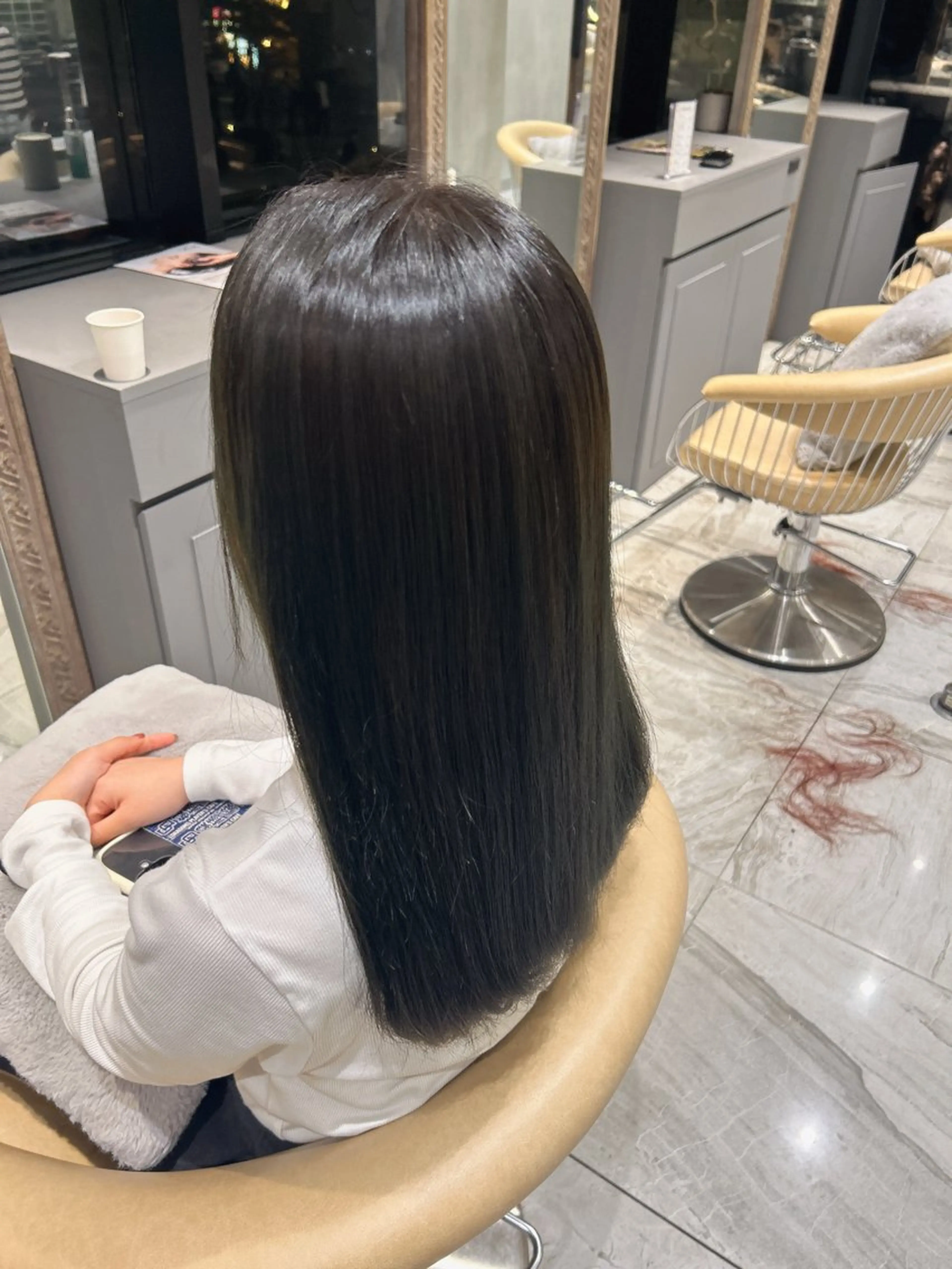 ロング カラー ヘアカラー トリートメント ブリーチで叶える透明 感カラーTakeruのヘアスタイル