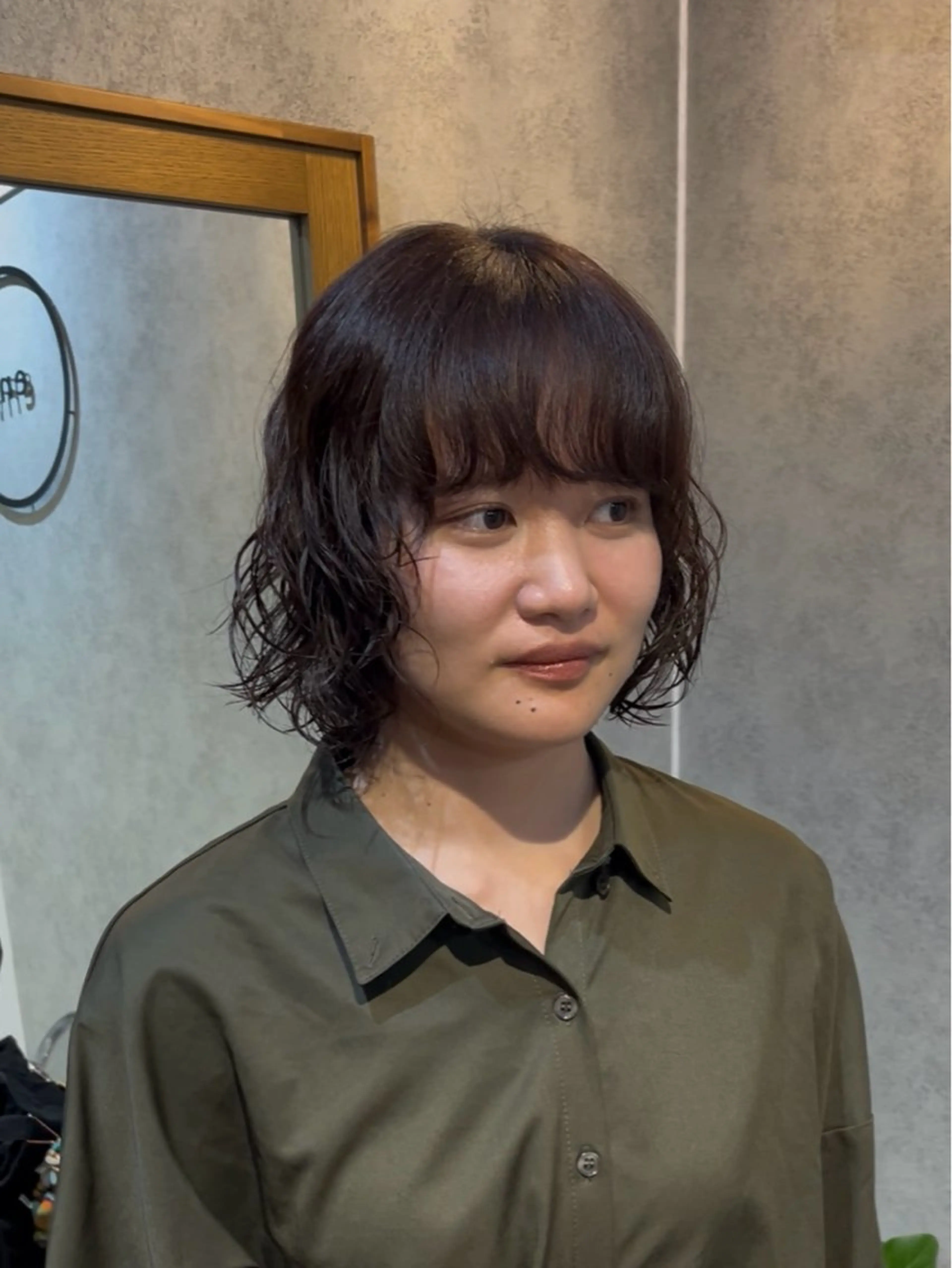 ショート カラー パーマ カット パーマ トリートメント ボブ/プツッとボブ/ 暖色カラー/モエのヘアスタイル