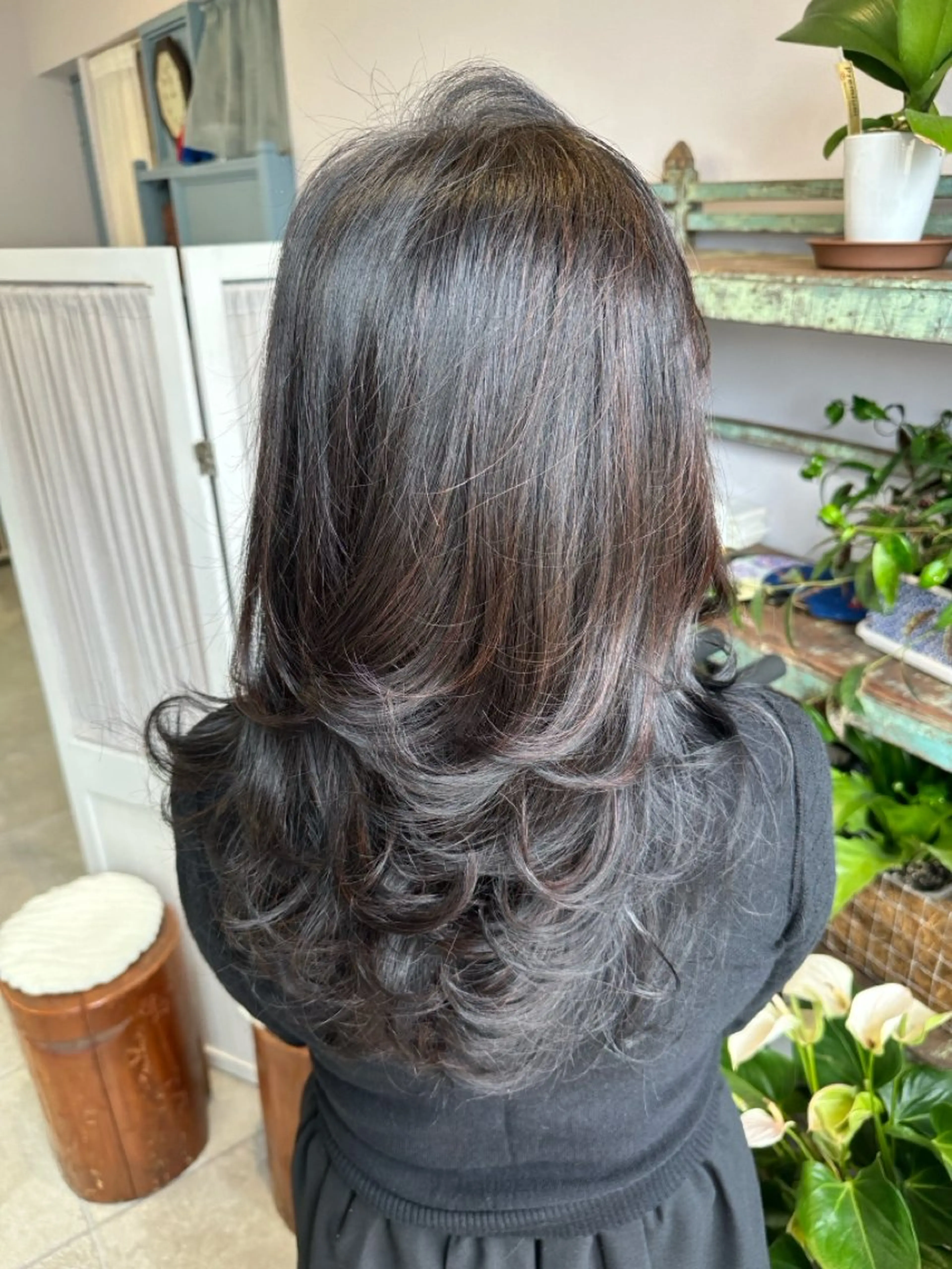 ロング カラー 河本 正美のヘアスタイル