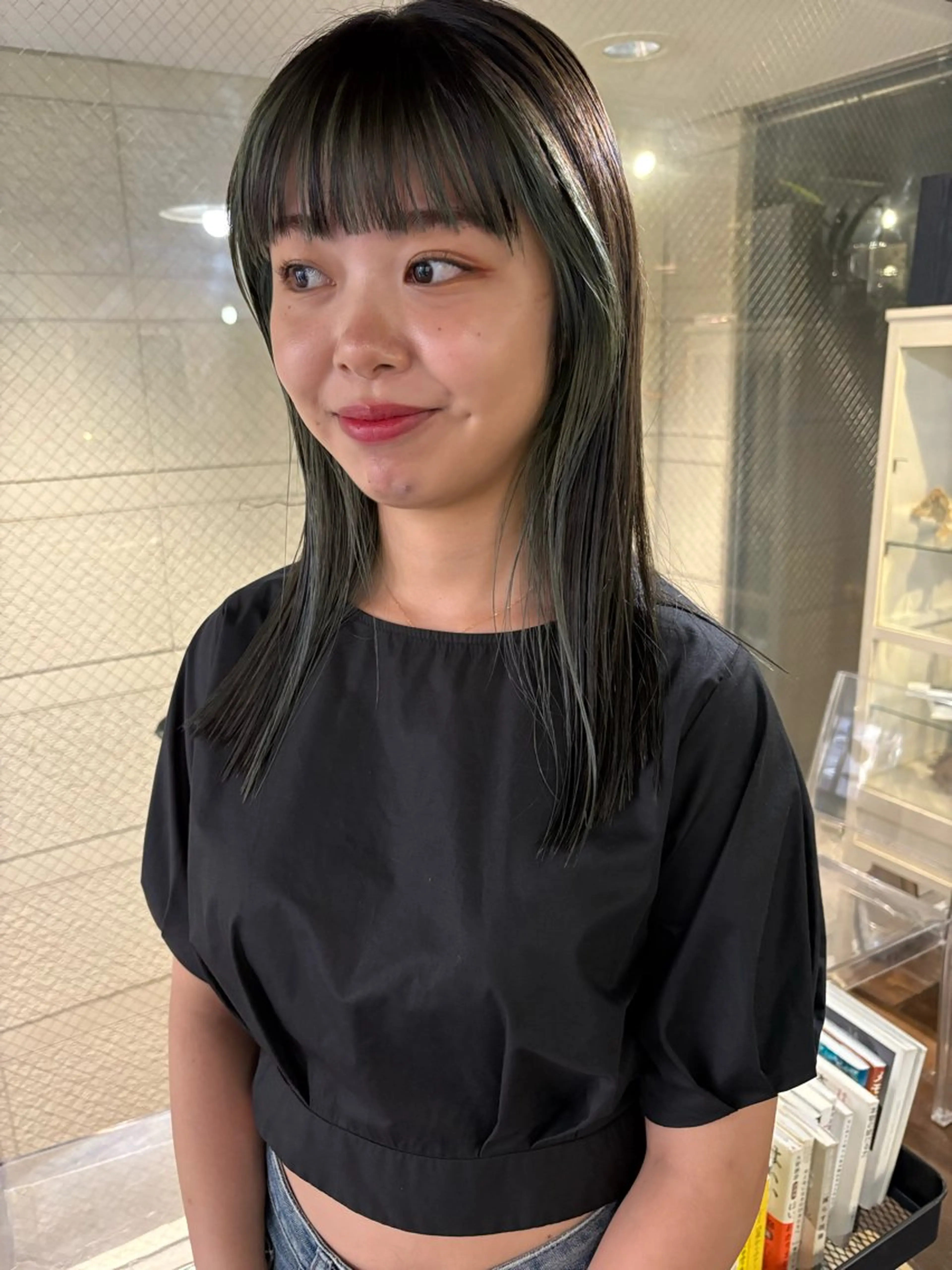 セミロング カラー givet所属・心斎橋/デザインカラ ー/海外風/ナツミのヘアスタイル