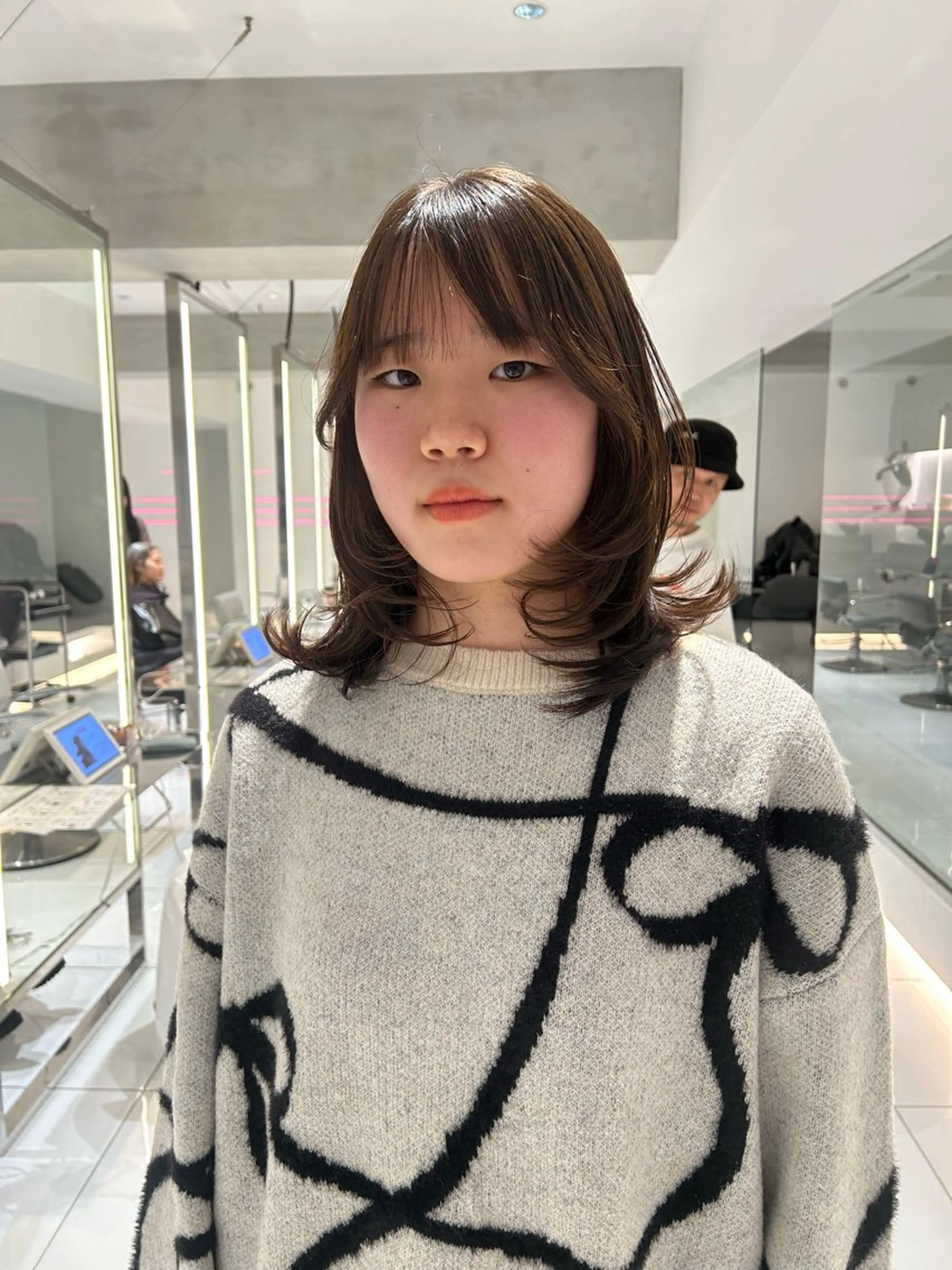 ミディアム カラー ミディアムレイヤー レイヤーカット カット 丸みショート /NAGISAのヘアスタイル