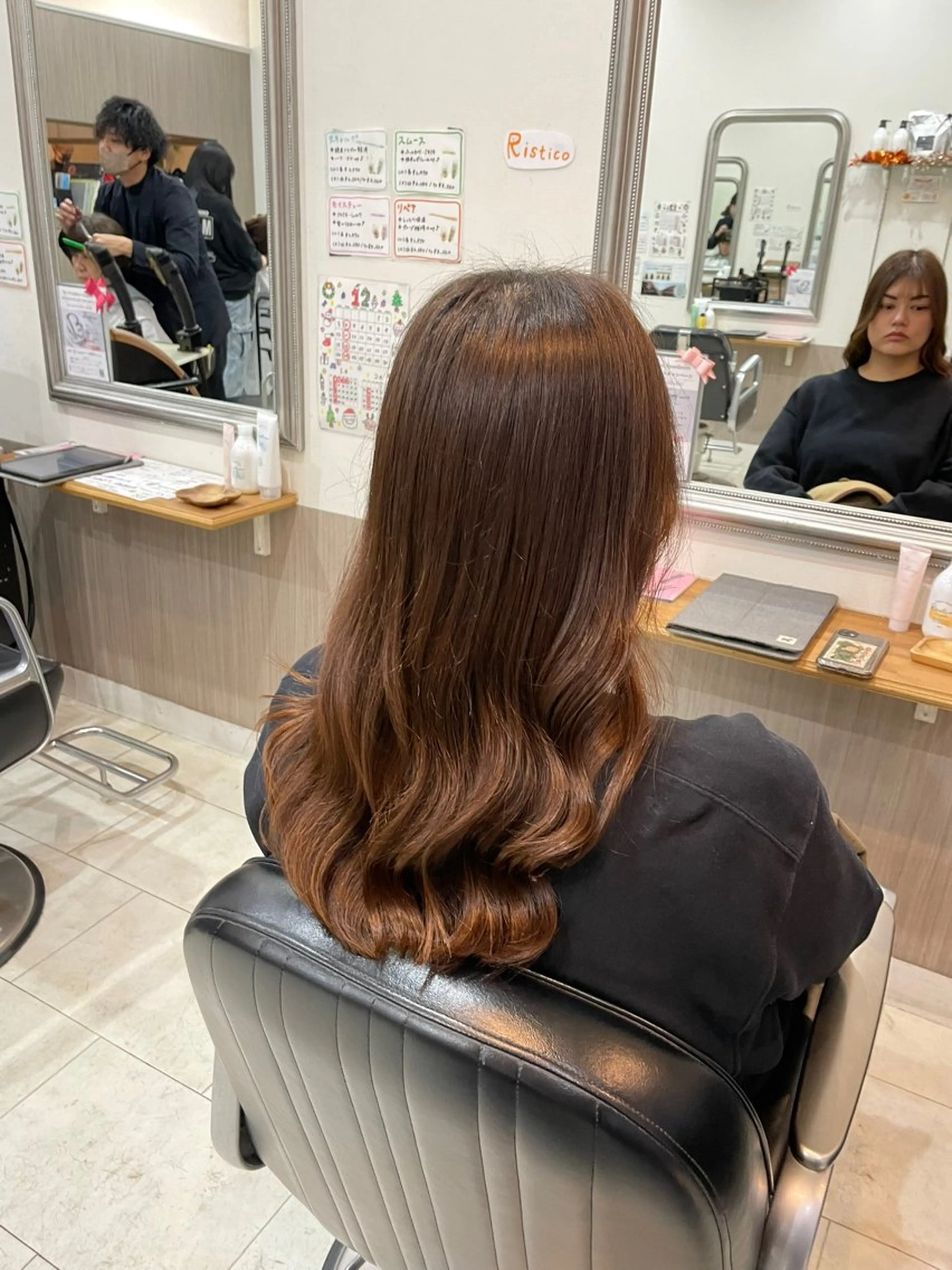 セミロング カラー カット ヘアカラー SINCE【シンス】所属・Hika.ハイトーン 髪質改善🩵ᩚ🫧のヘアスタイル