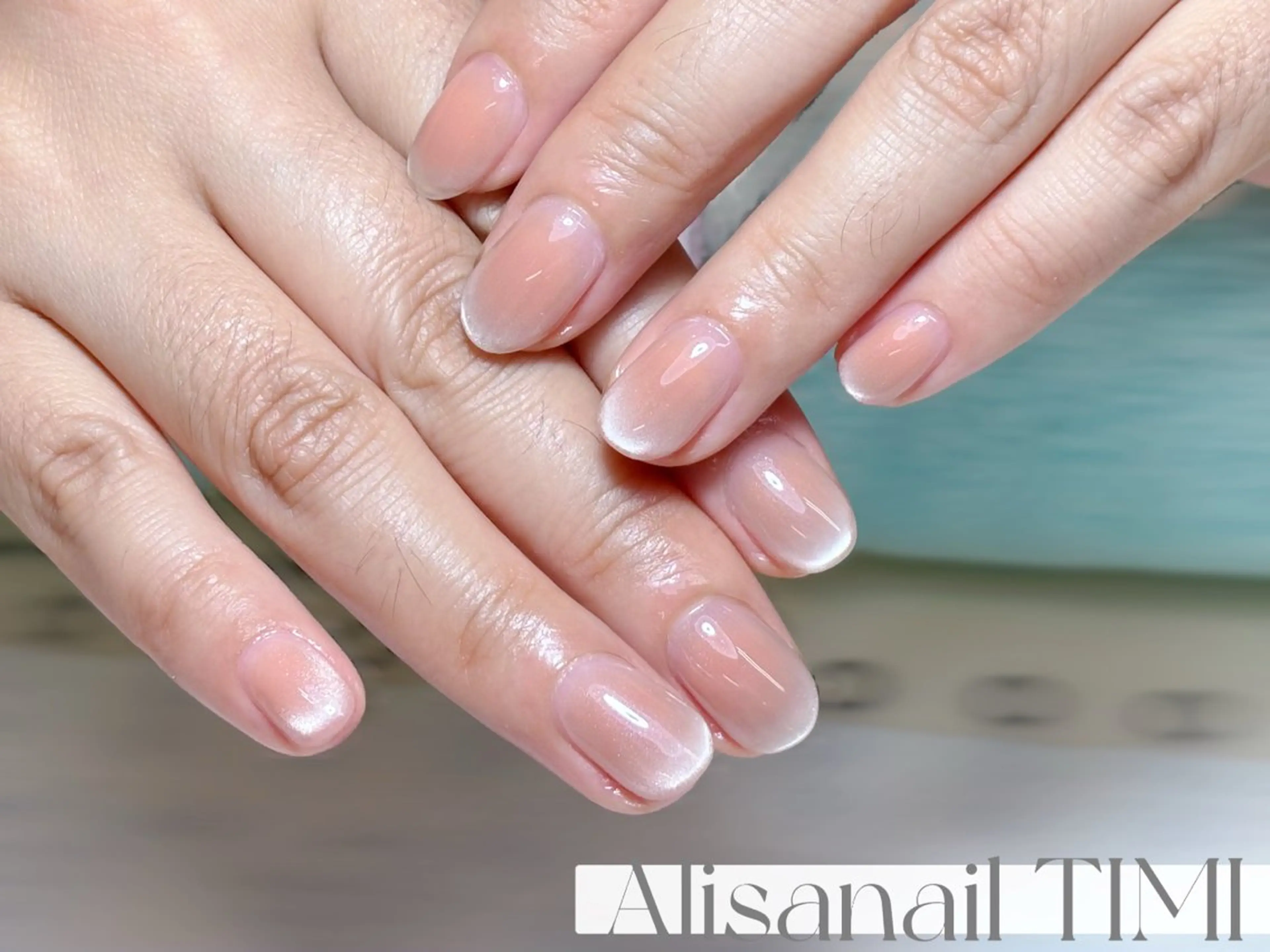 ネイル チークネイル マグネットネイル マグネットワンカラー ワンカラーネイル ハンドネイル Alisa nail Timiのネイルデザイン