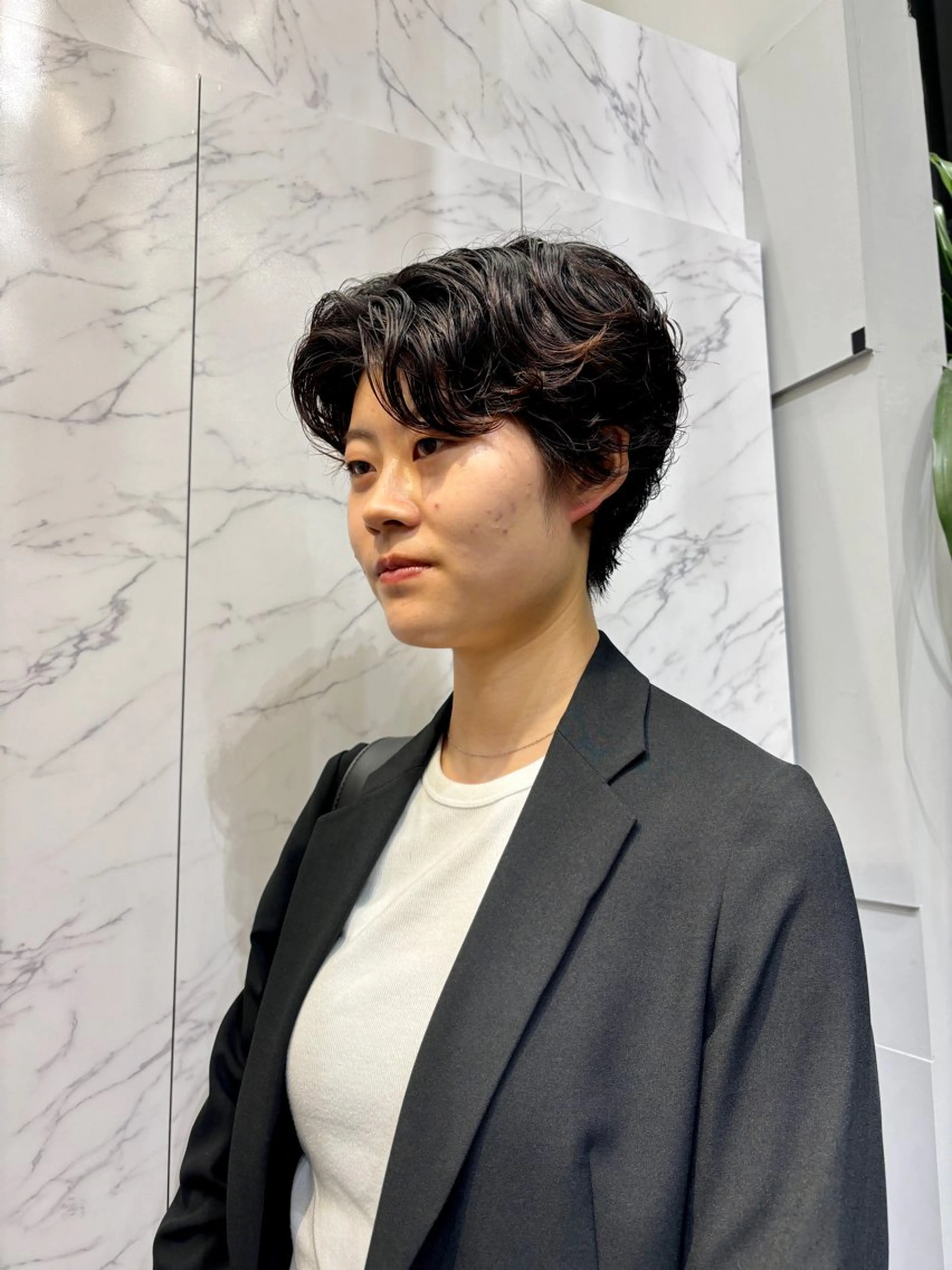 ショート カット パーマ miu /透明感カラーのヘアスタイル