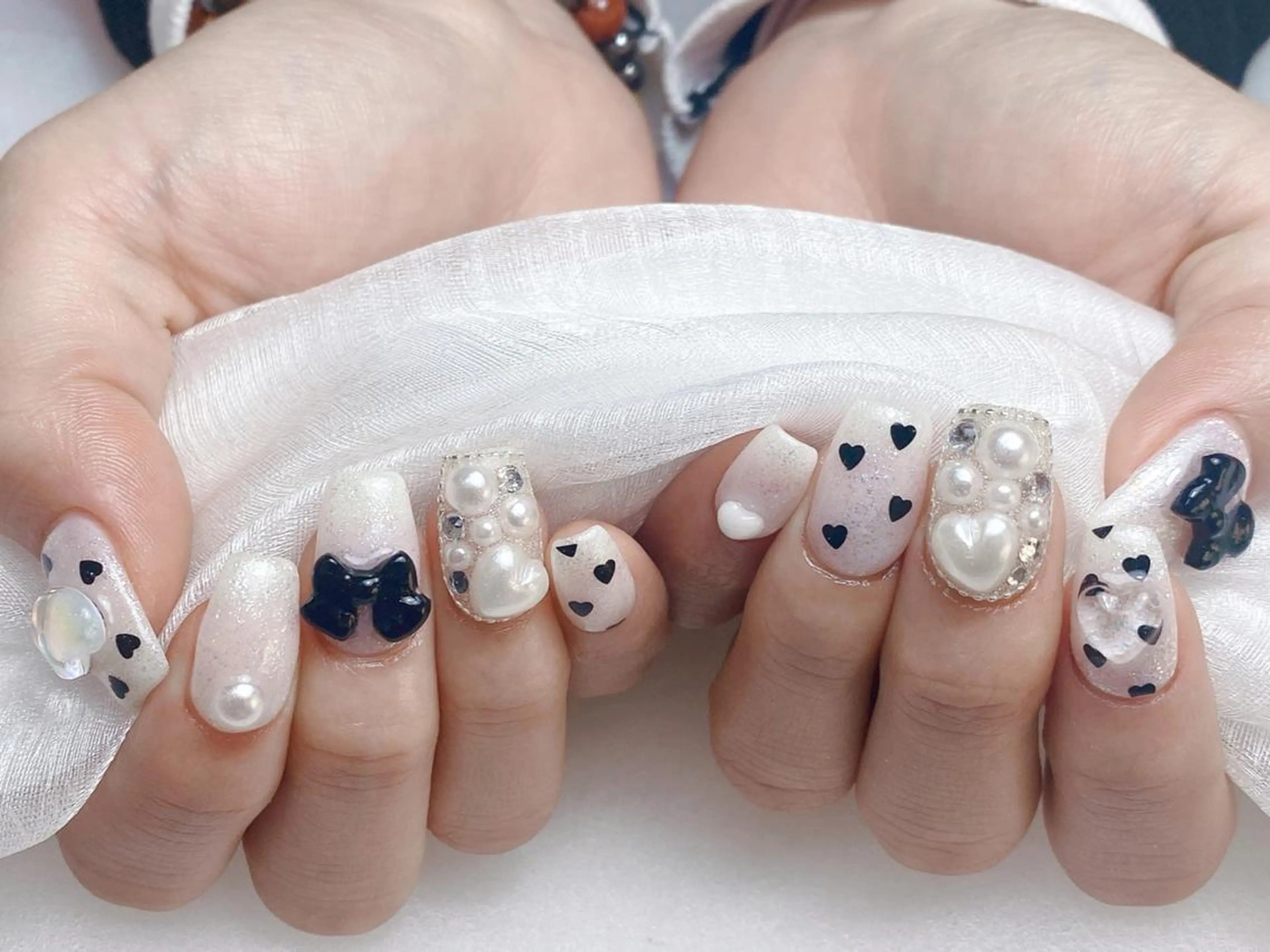 ネイル Elegantb eautyショウレイのネイルデザイン
