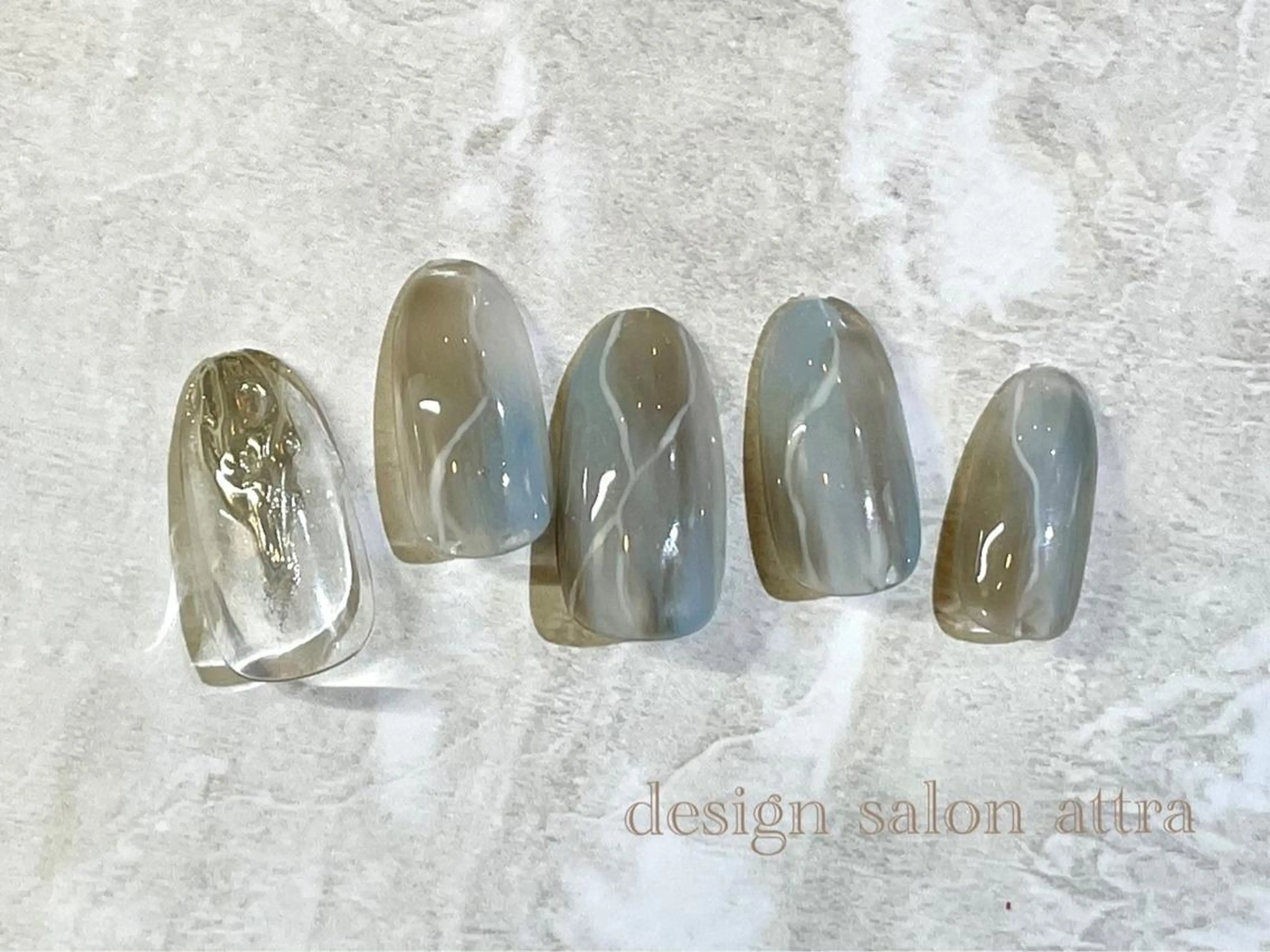 ネイル ハンドネイル デザインサロン attra 本八幡店のネイルデザイン